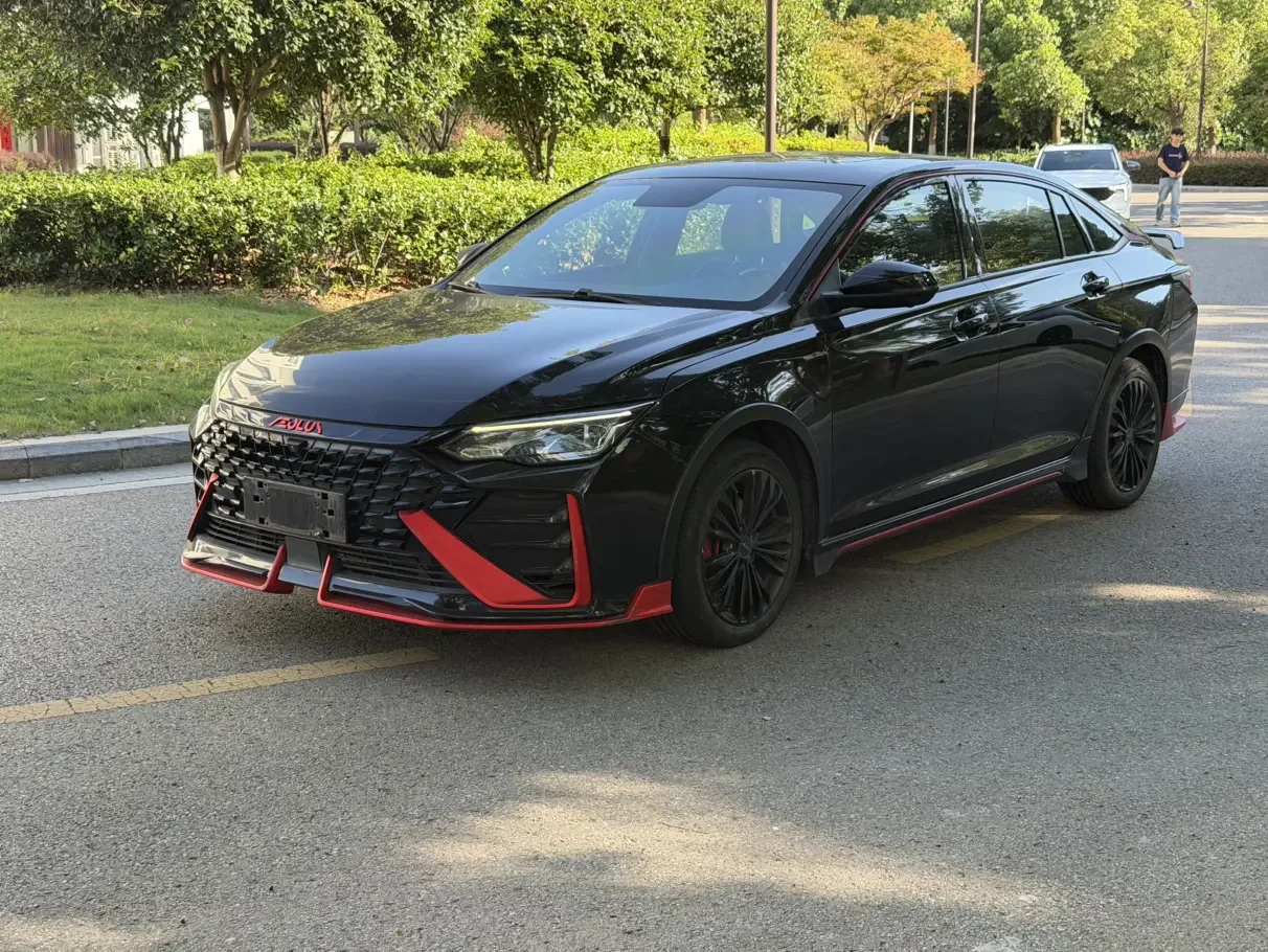 Dongfeng Yixuan MAX