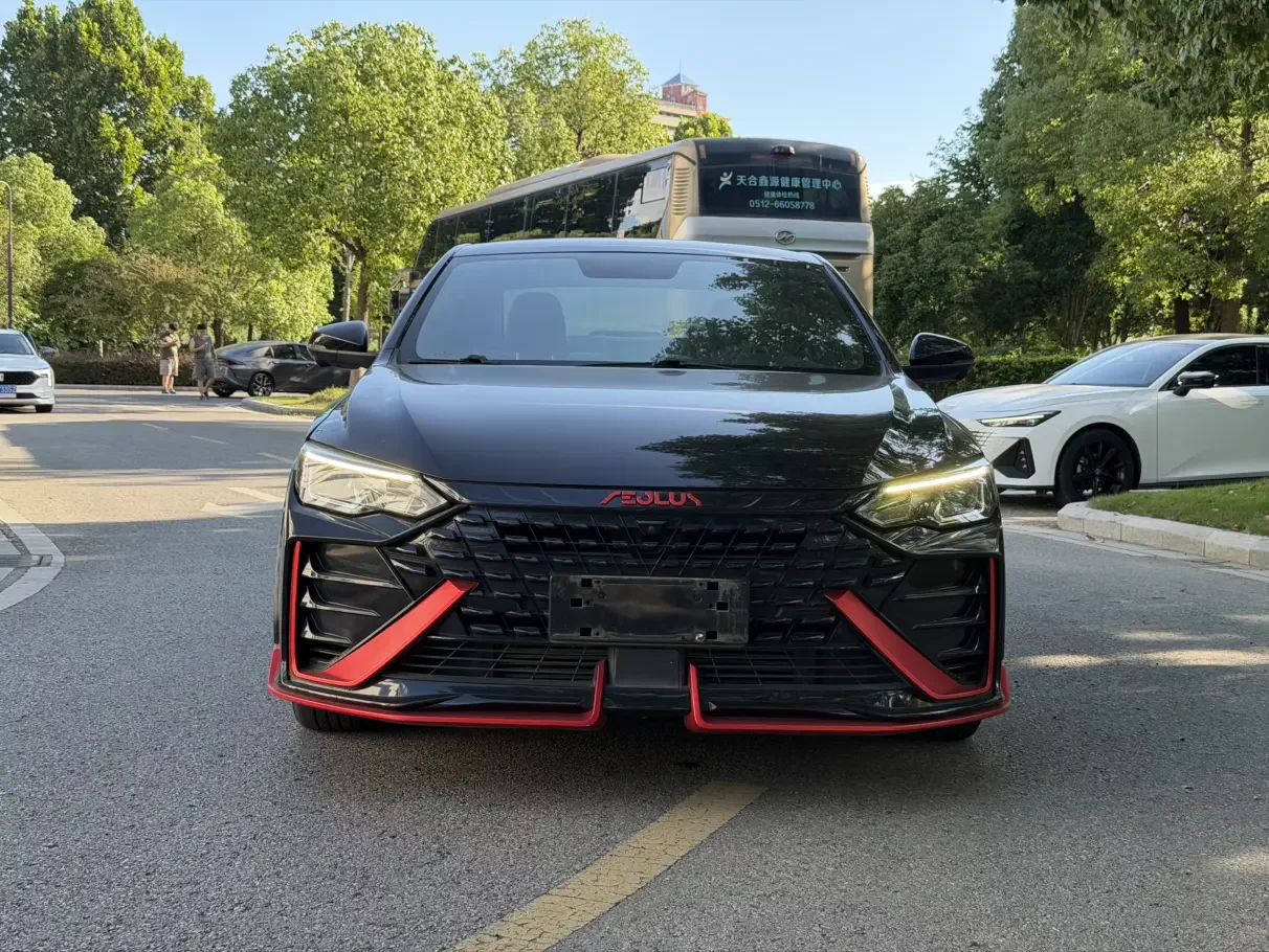 Dongfeng Yixuan MAX