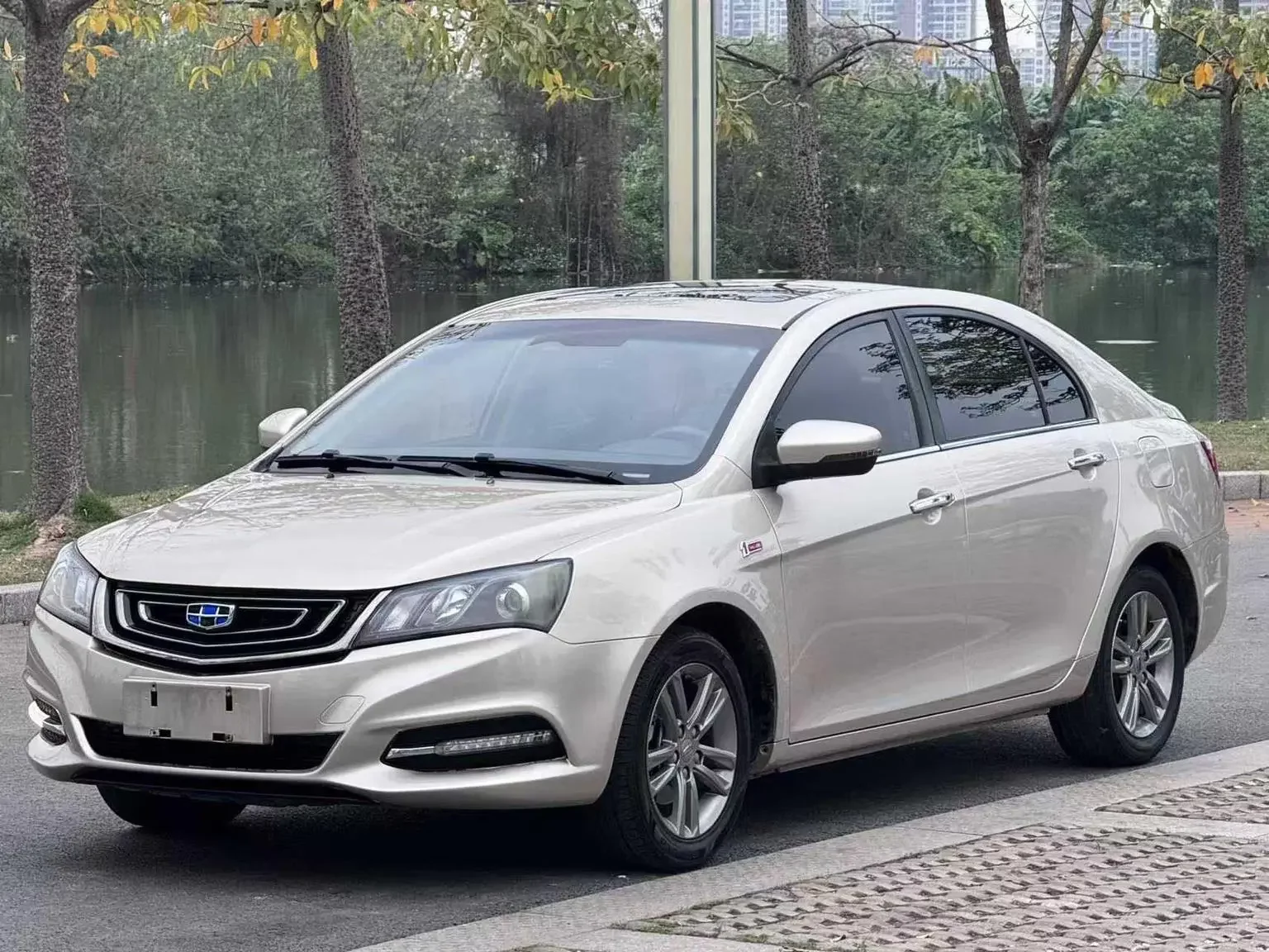 Geely Emgrand