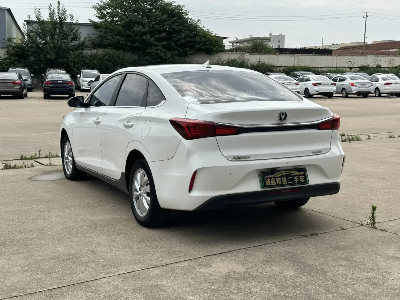 Changan Eado EV