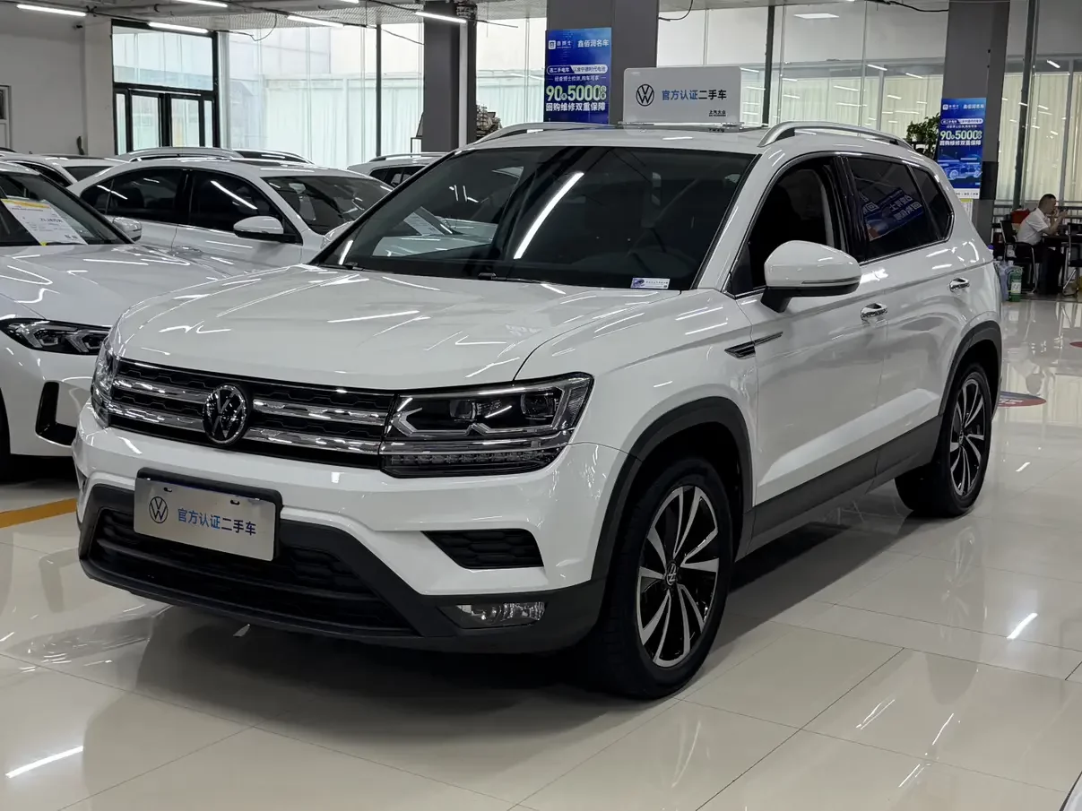 Volkswagen Tharu