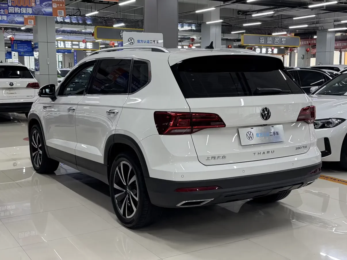 Volkswagen Tharu