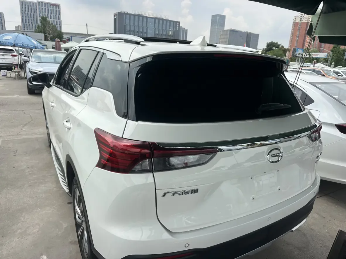 GAC Trumpchi GS4