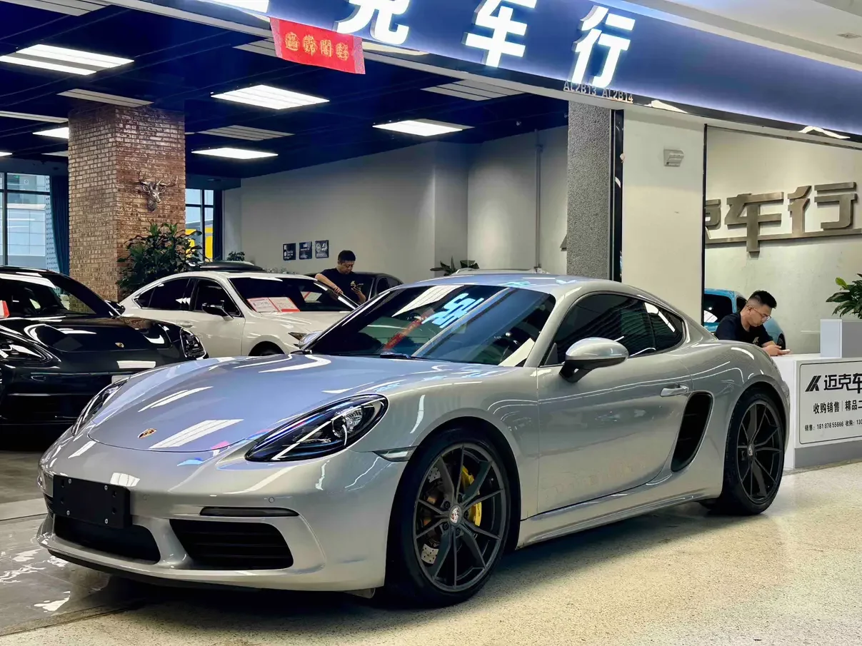 Porsche 718