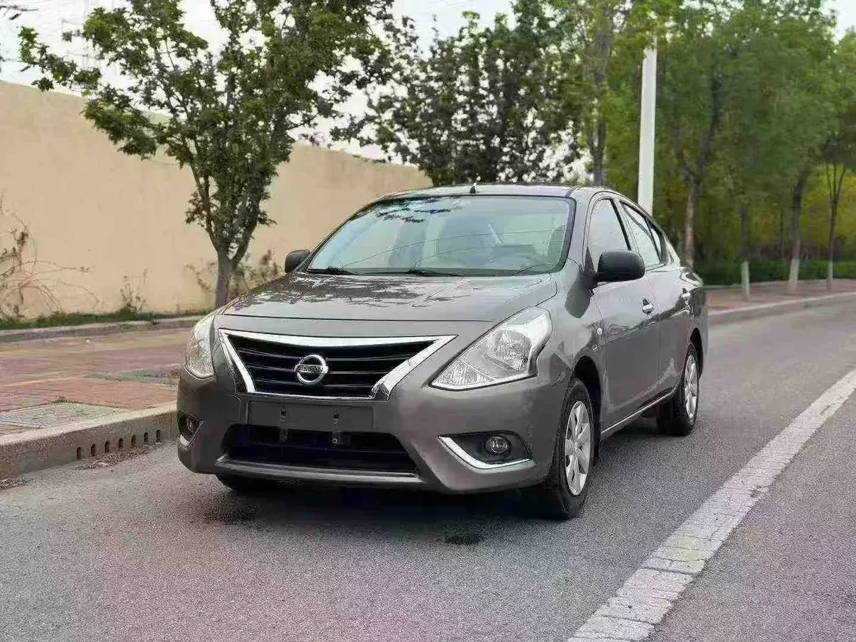 Nissan Sunlight