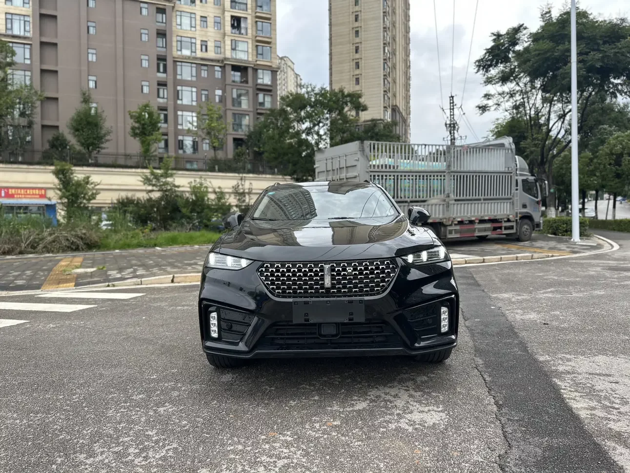Wey Wei brand VV7 PHEV