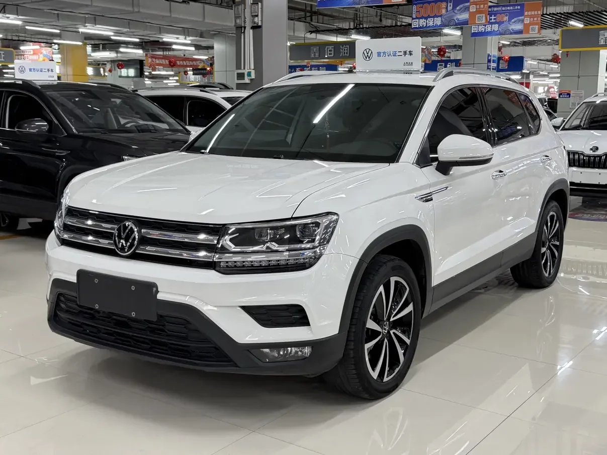 Volkswagen Tharu