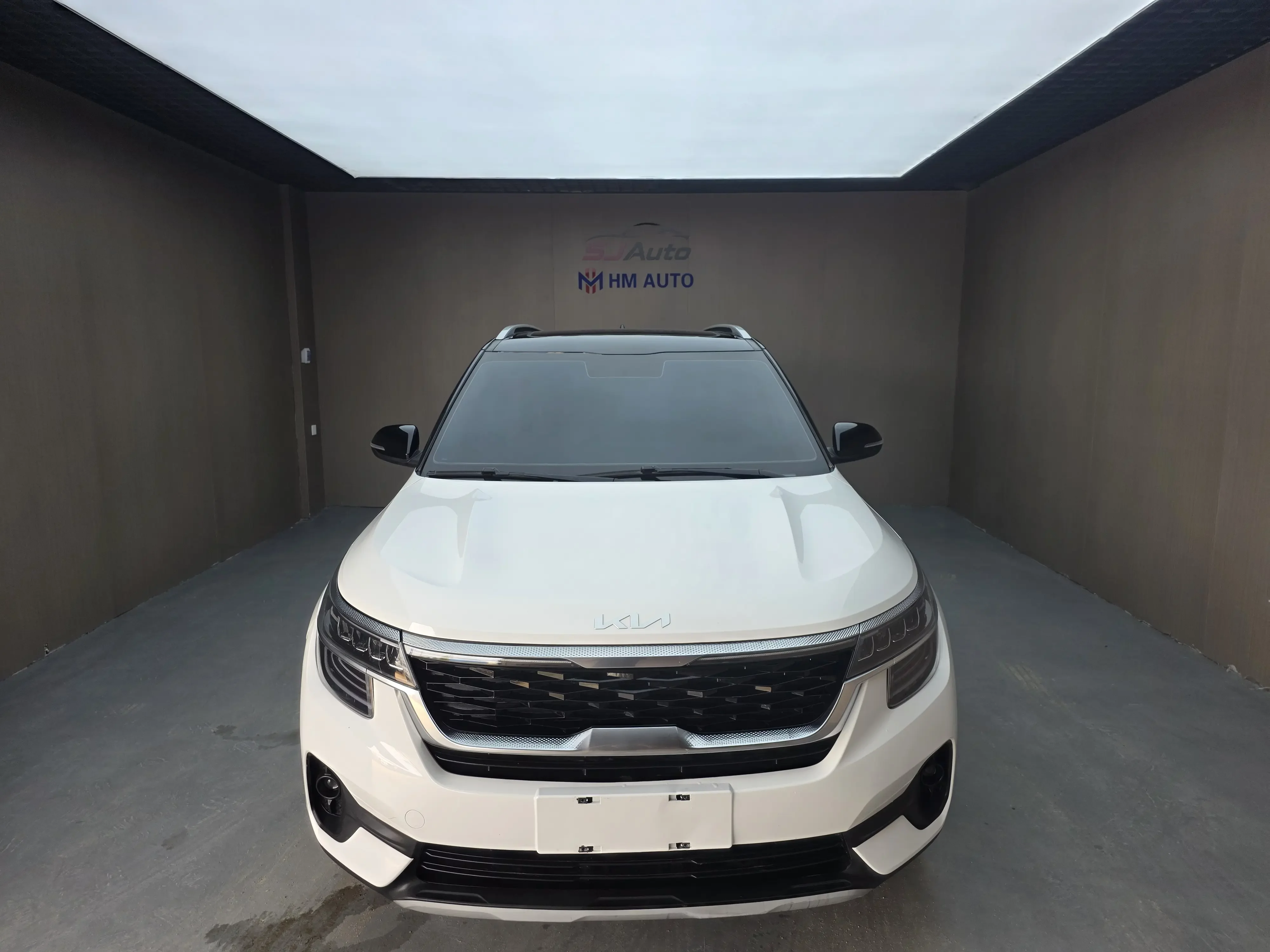 Kia Run proudly