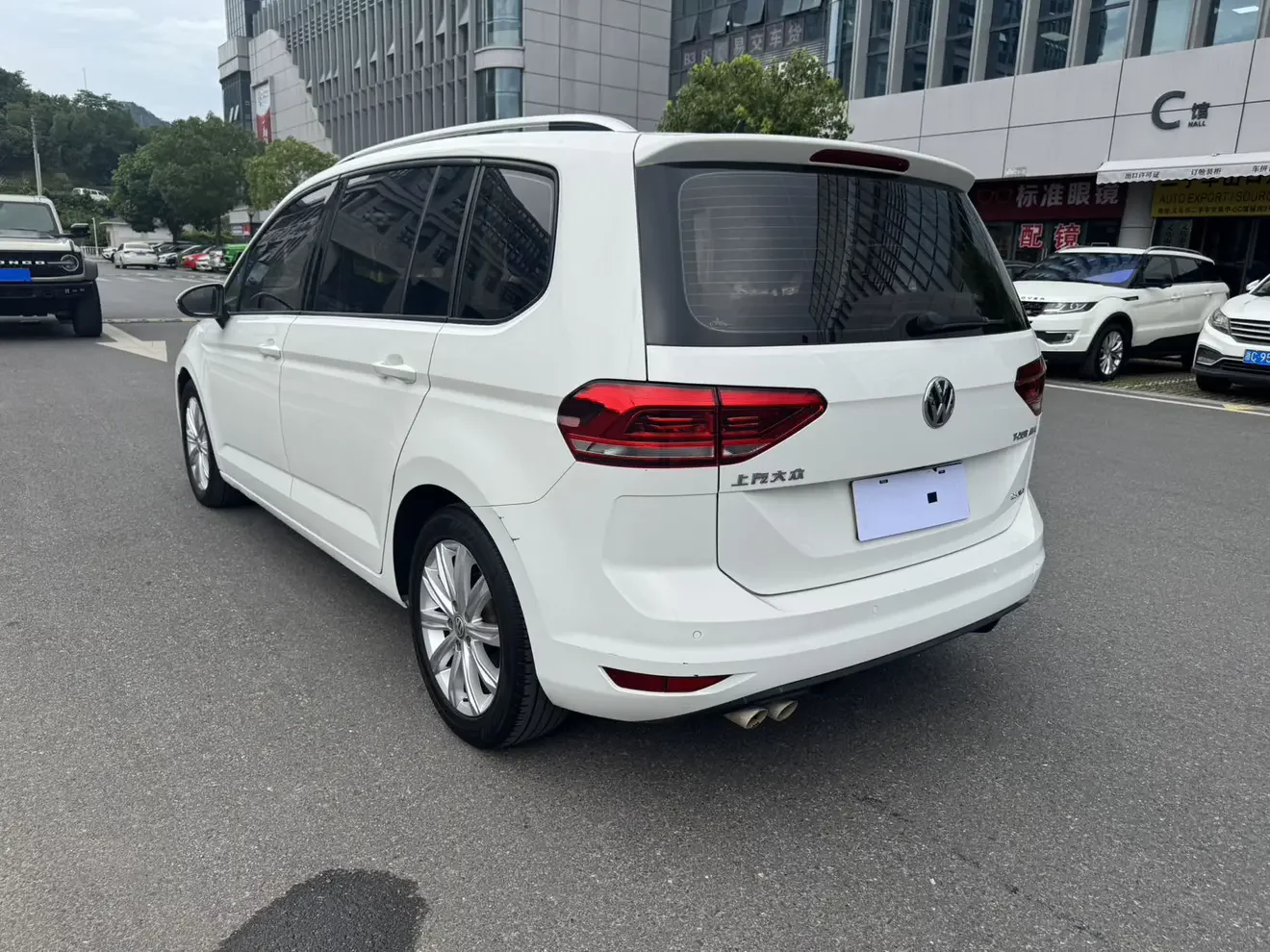 Volkswagen Touran L