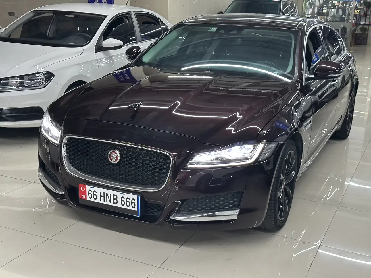 Jaguar XFL