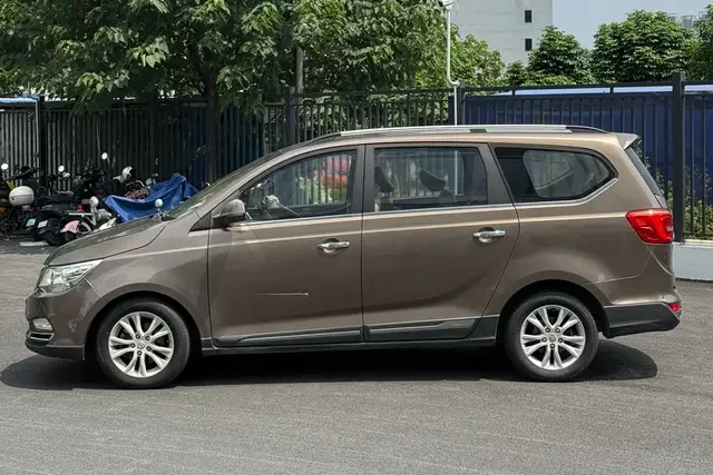 Baojun 730