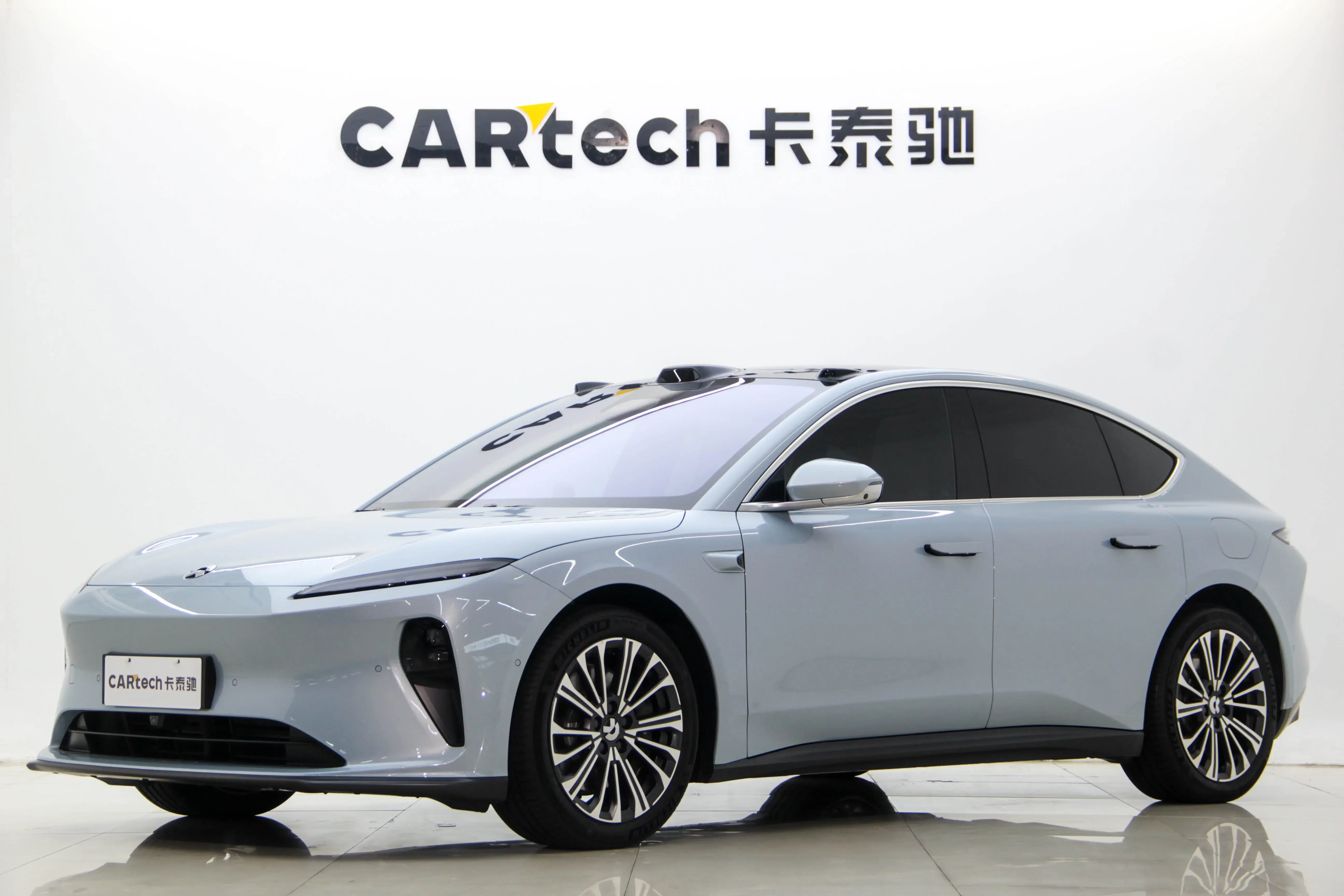 NIO ET5
