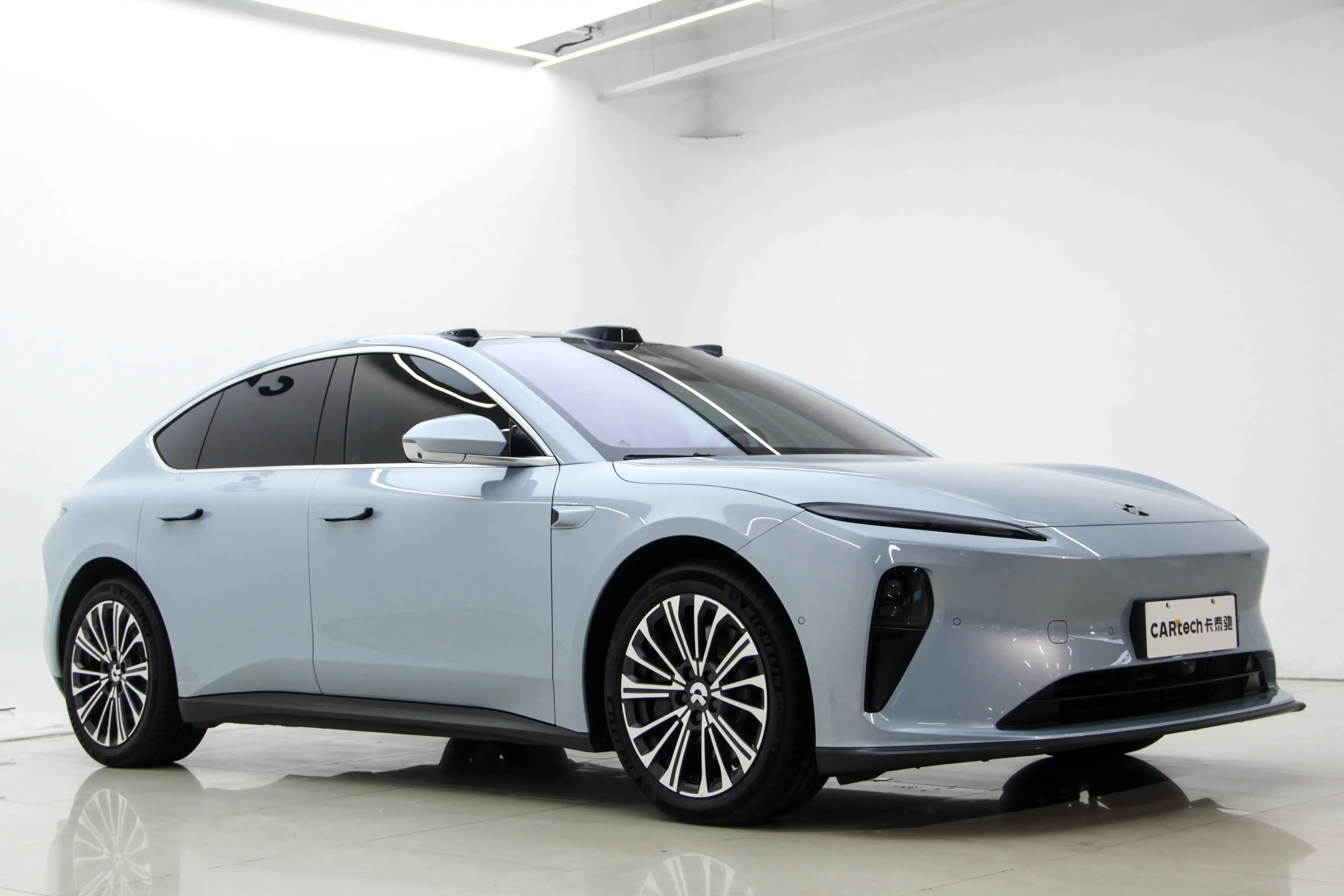 NIO ET5