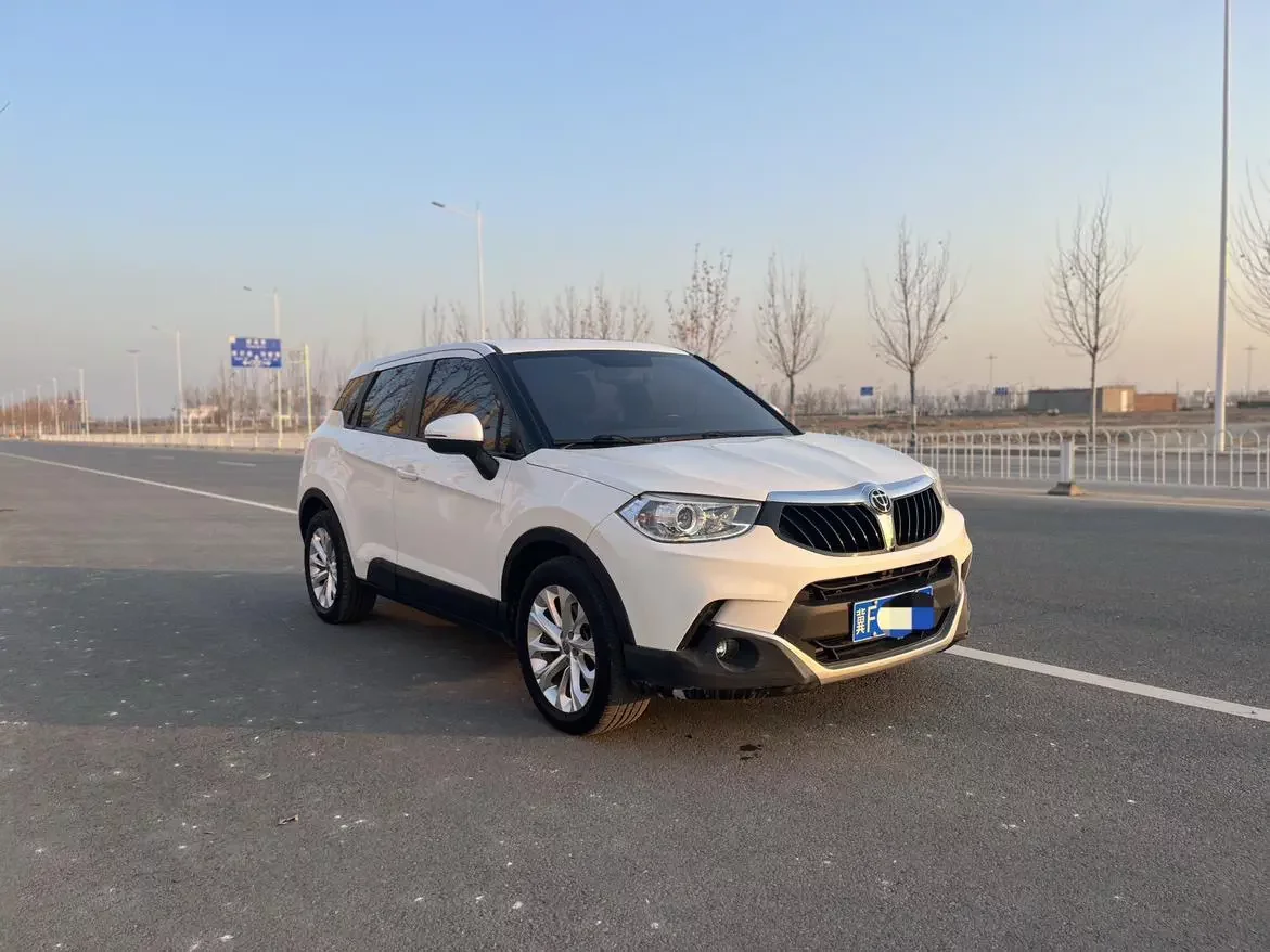 Brilliance China V3