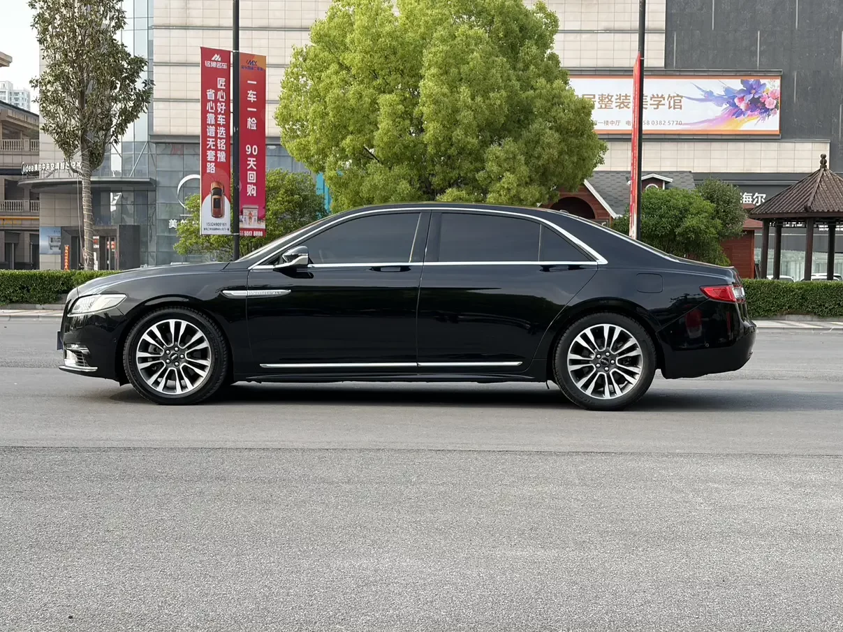 Lincoln Continental
