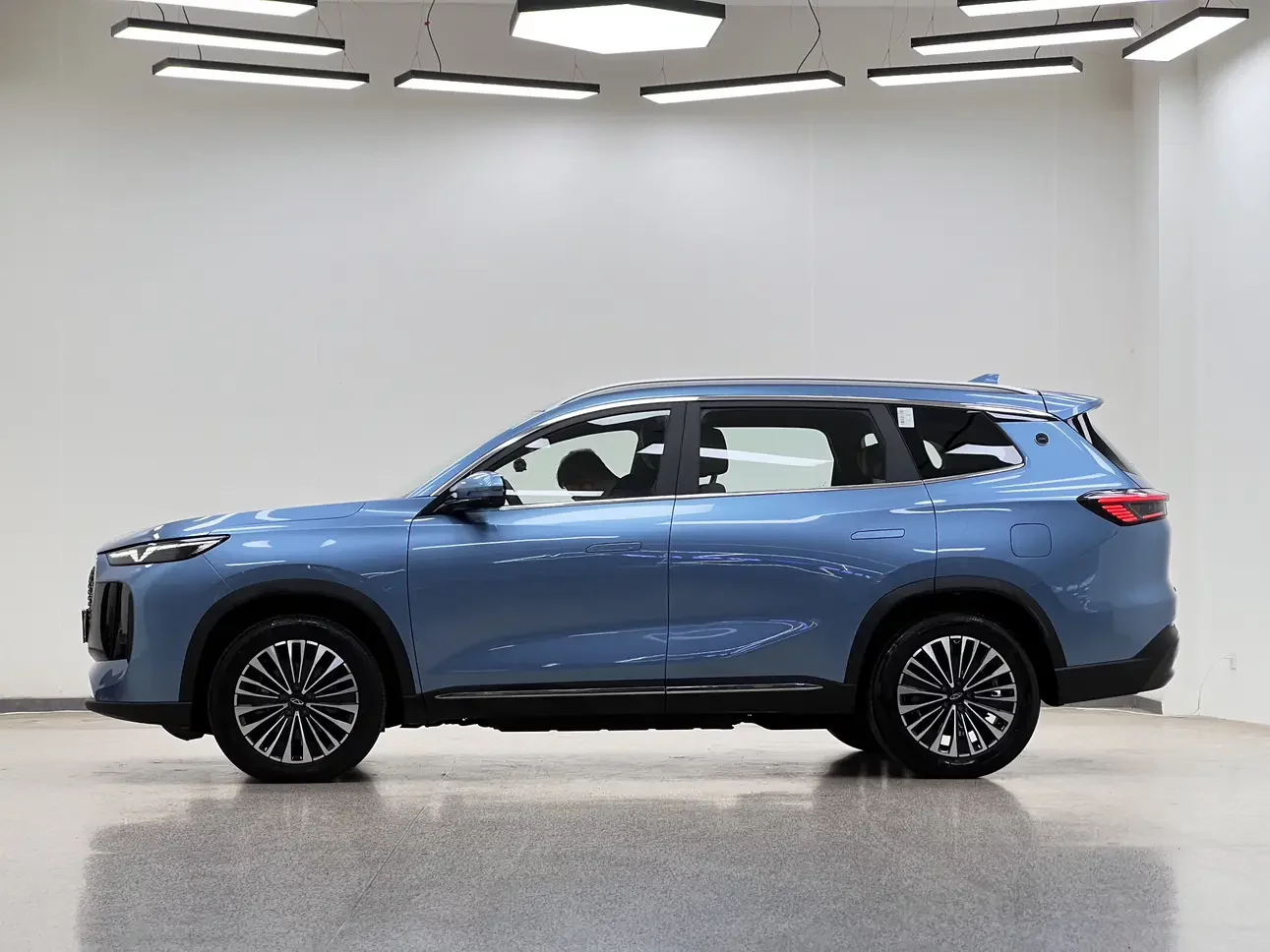 Chery Tiggo 8 PLUS C-DM