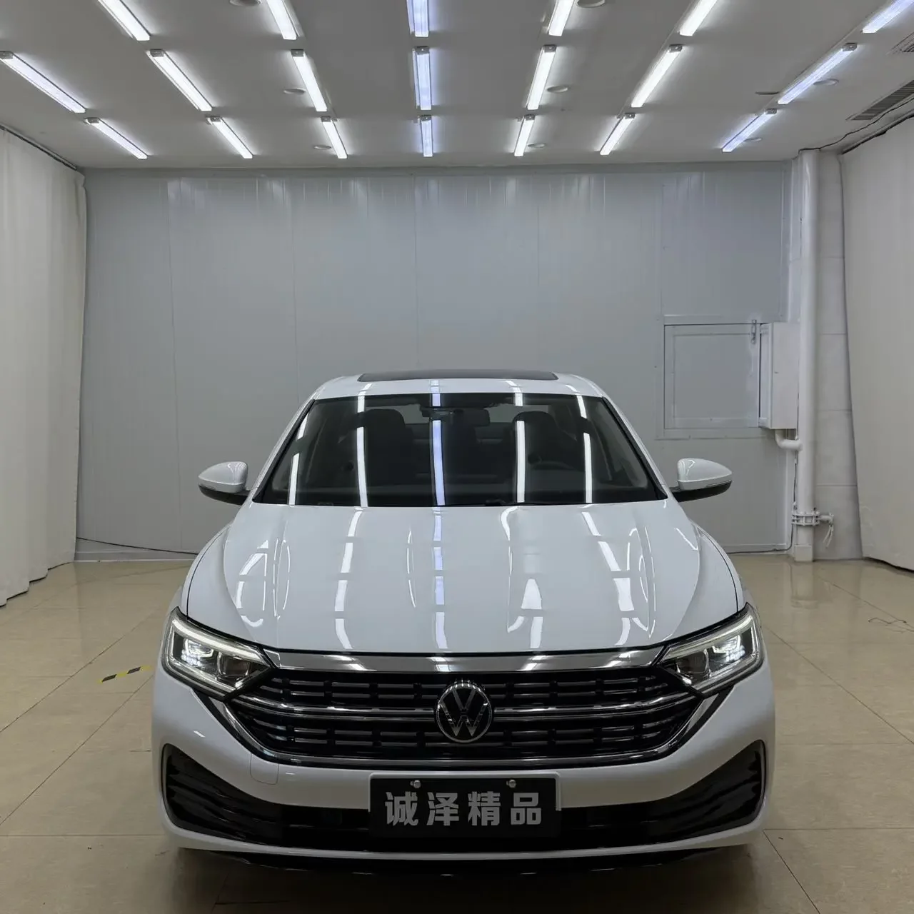 Volkswagen Sagitar
