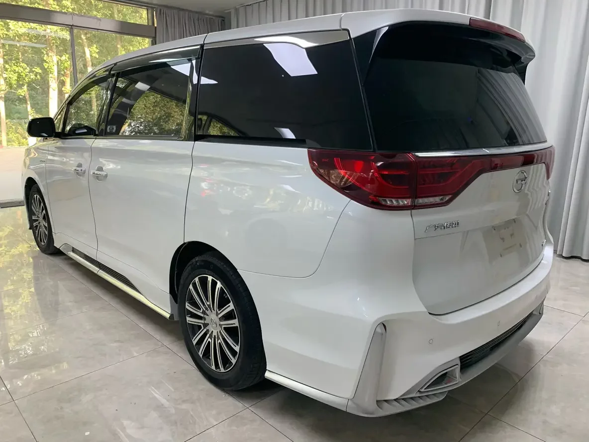 GAC Trumpchi M8