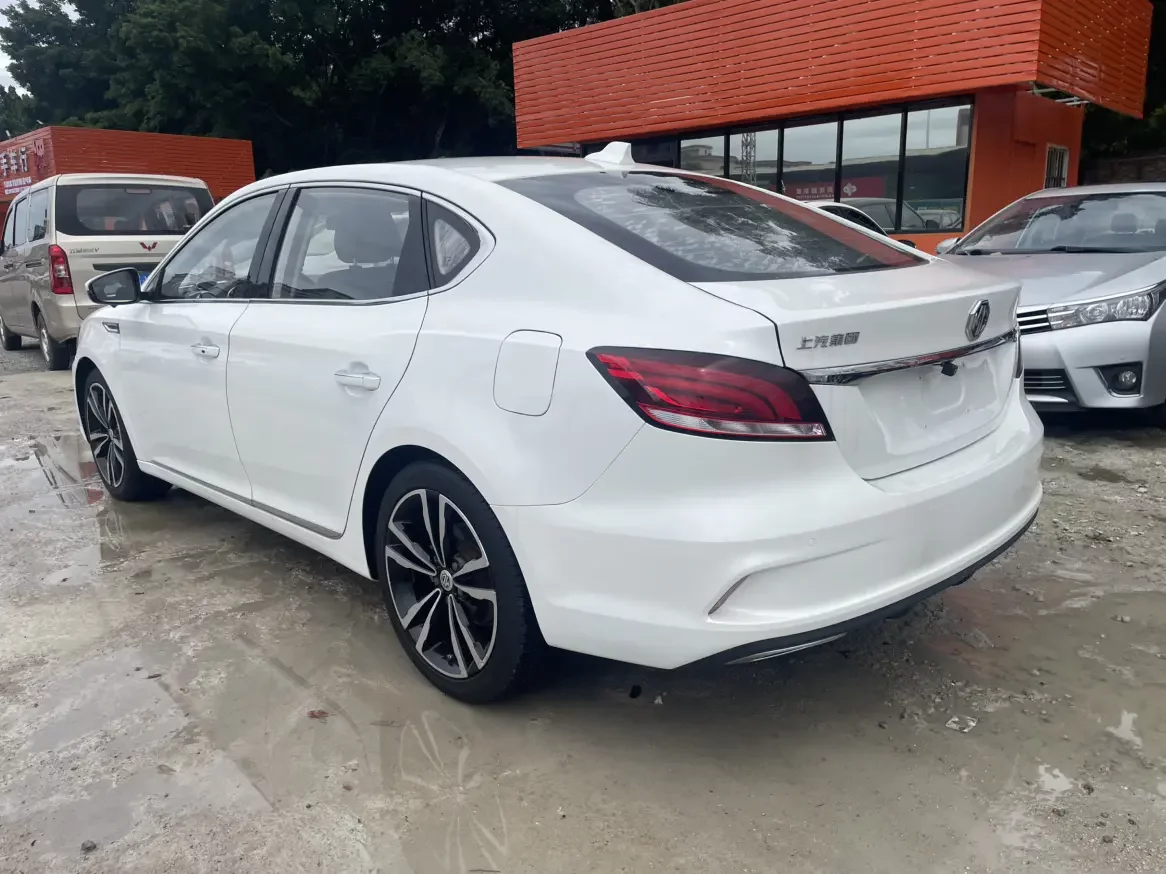 MG 6