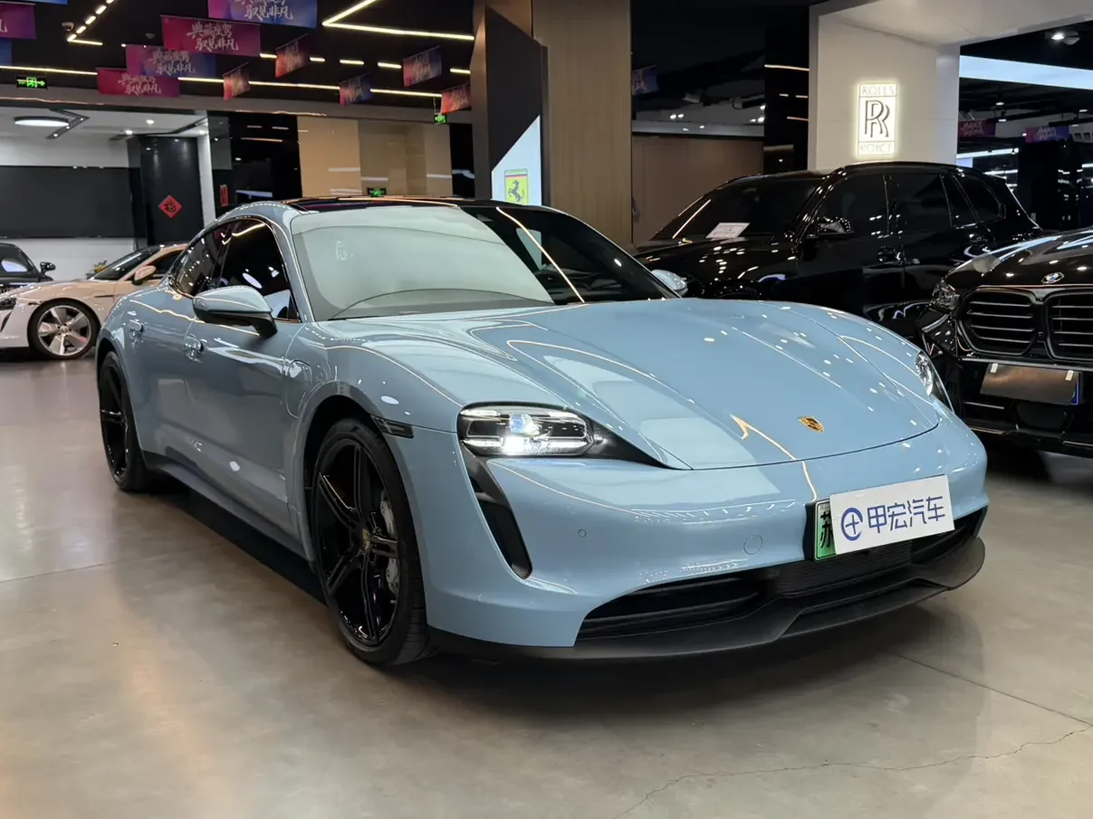 Porsche Taycan