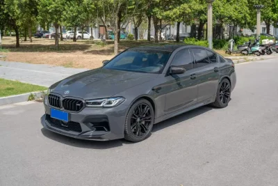 BMW M5