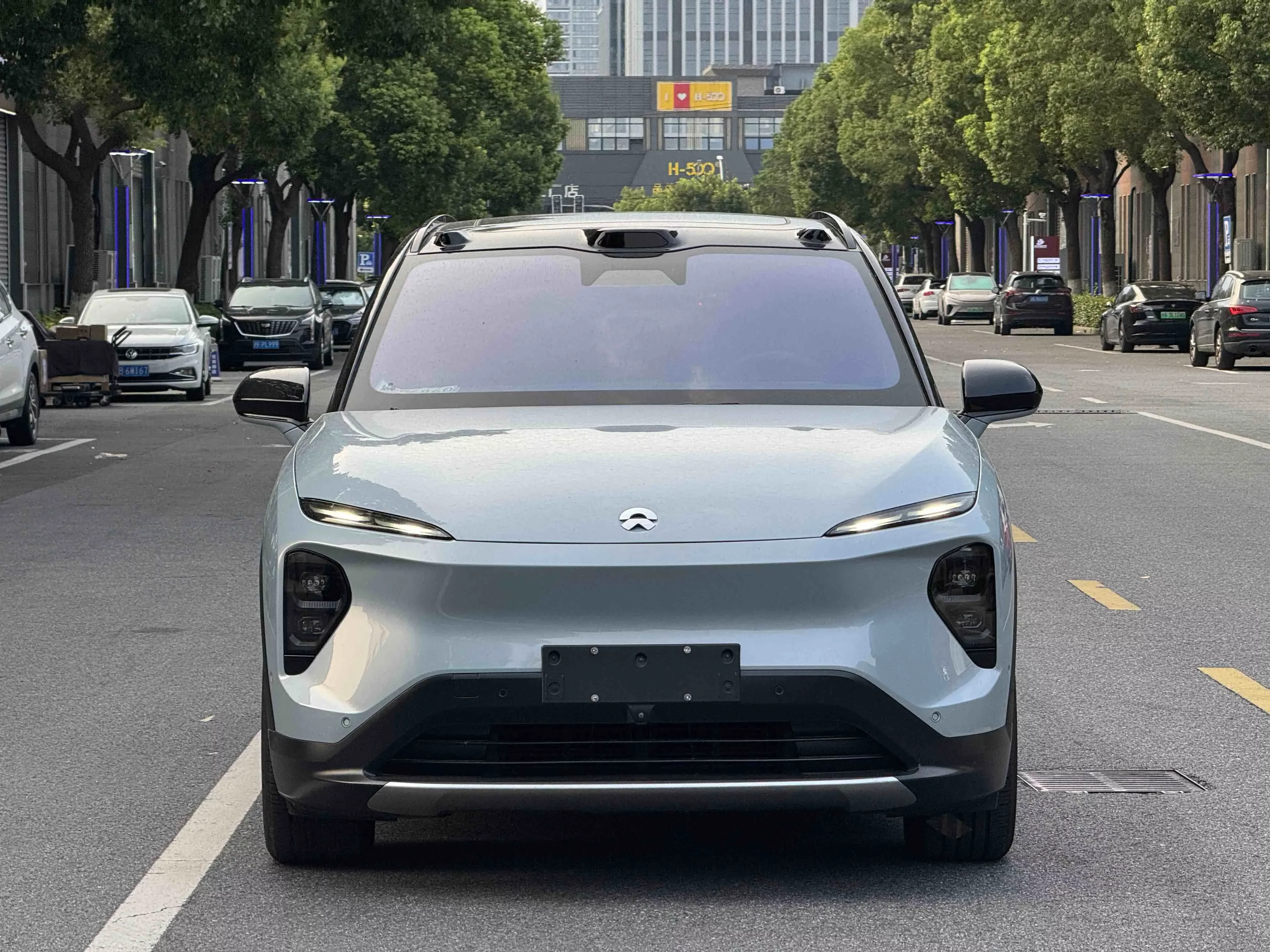 NIO ES7