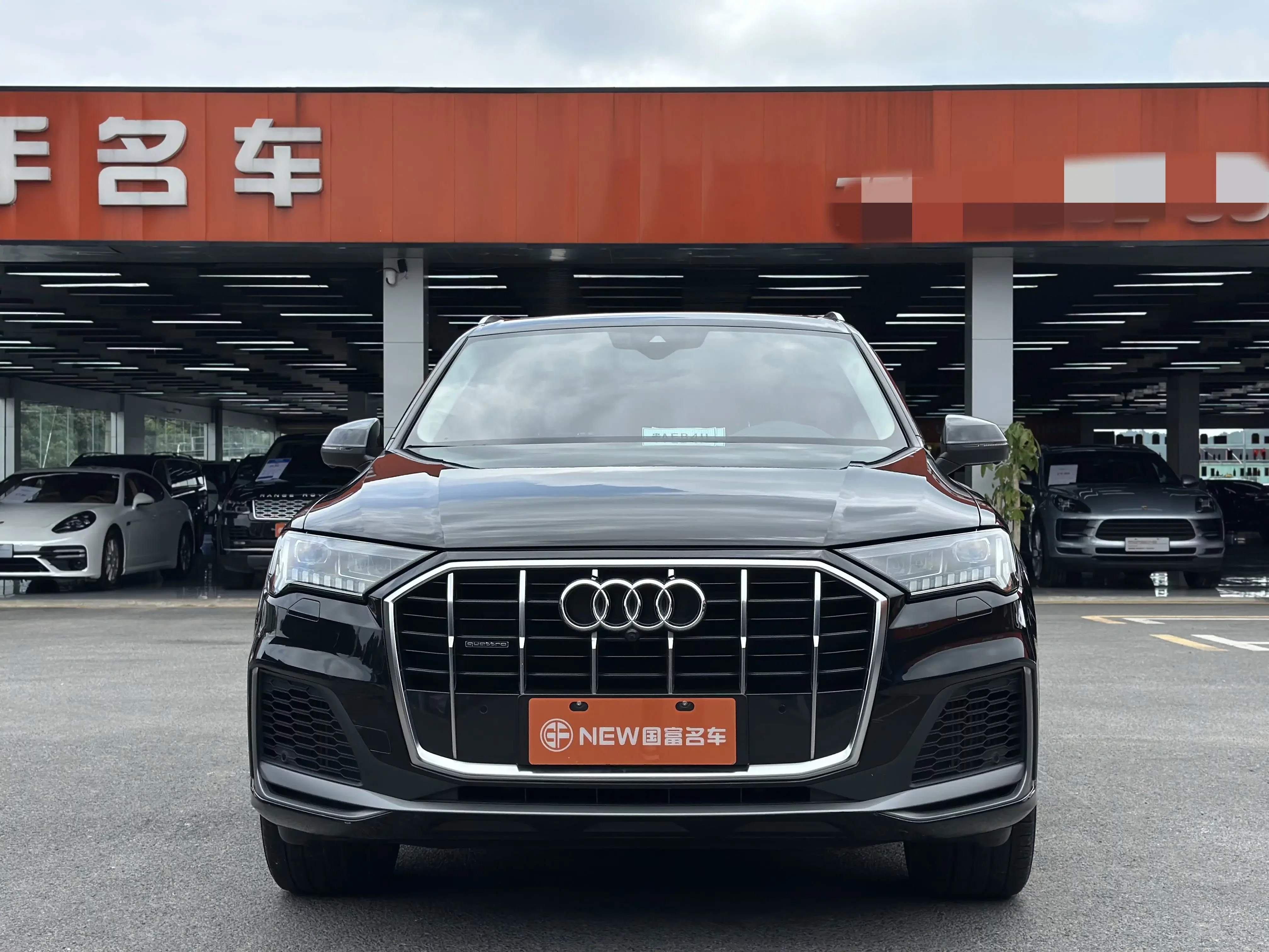 Audi Q7