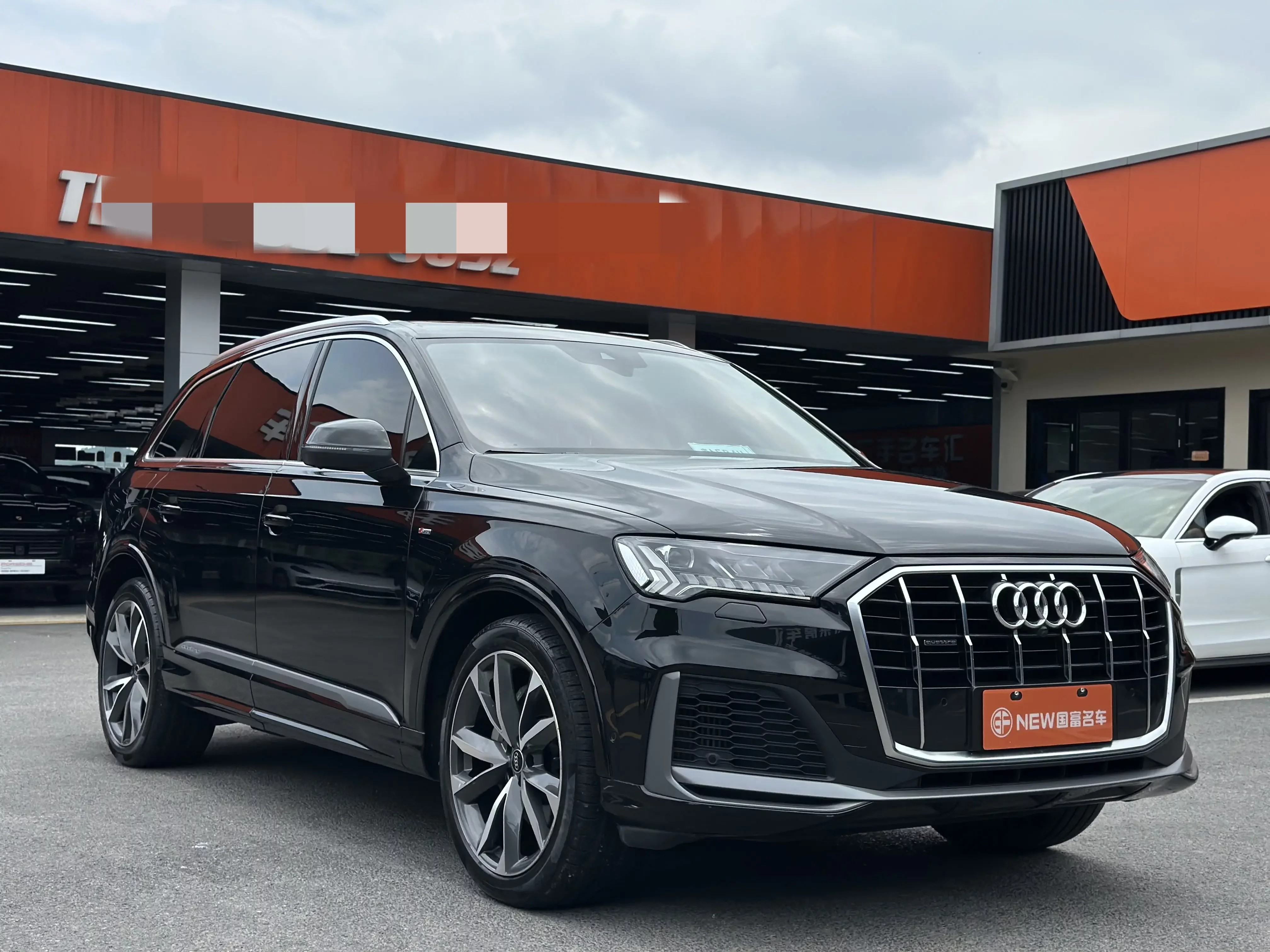 Audi Q7