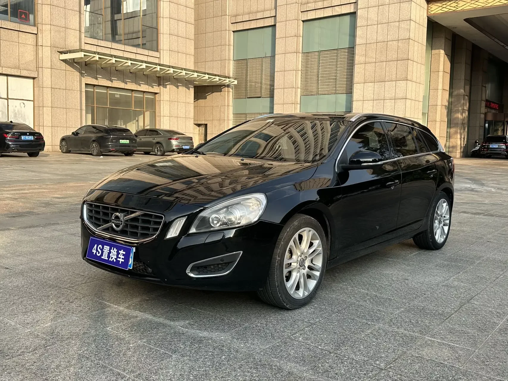 Volvo V60
