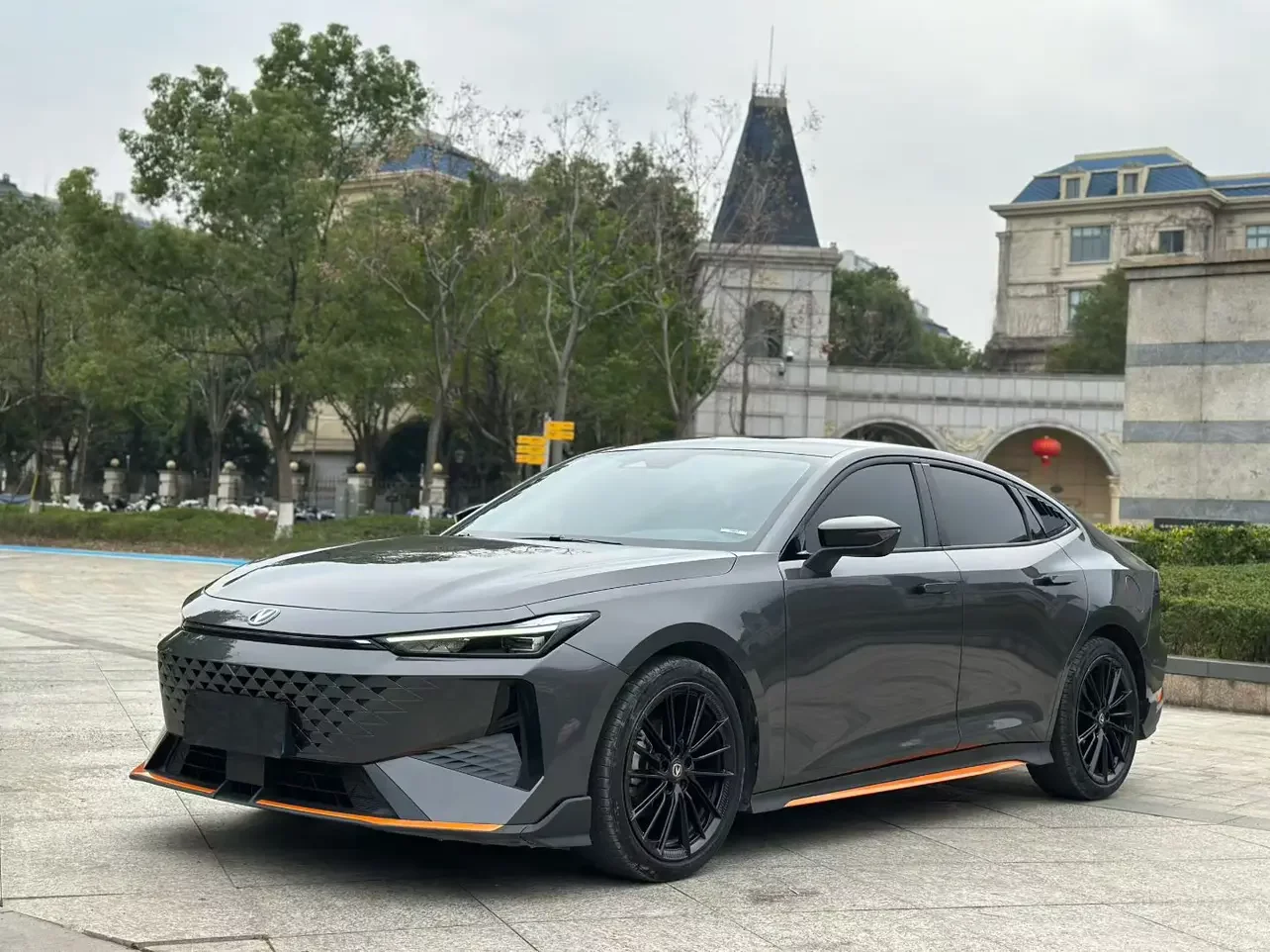Changan UNI-V