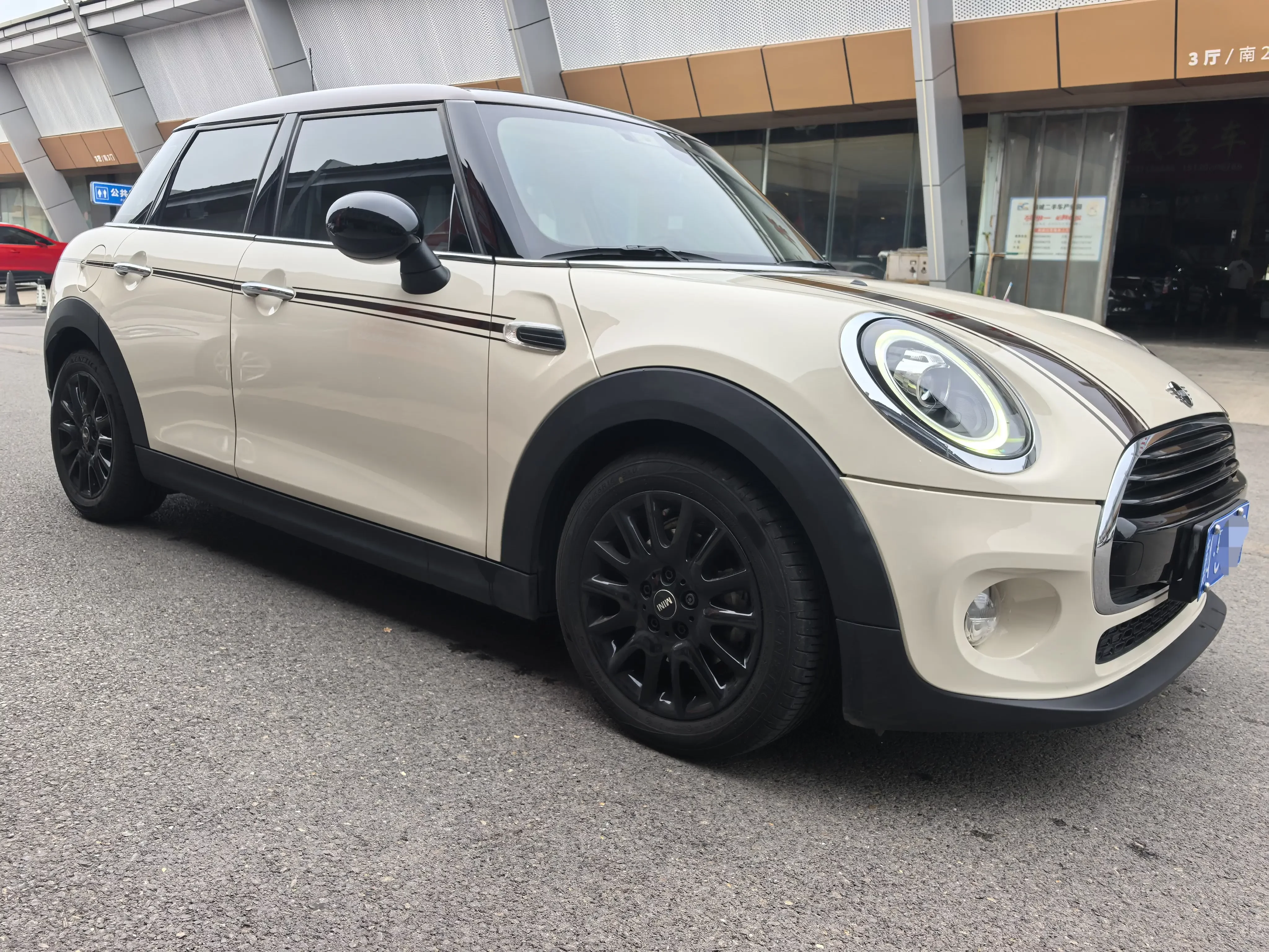 MINI MINI