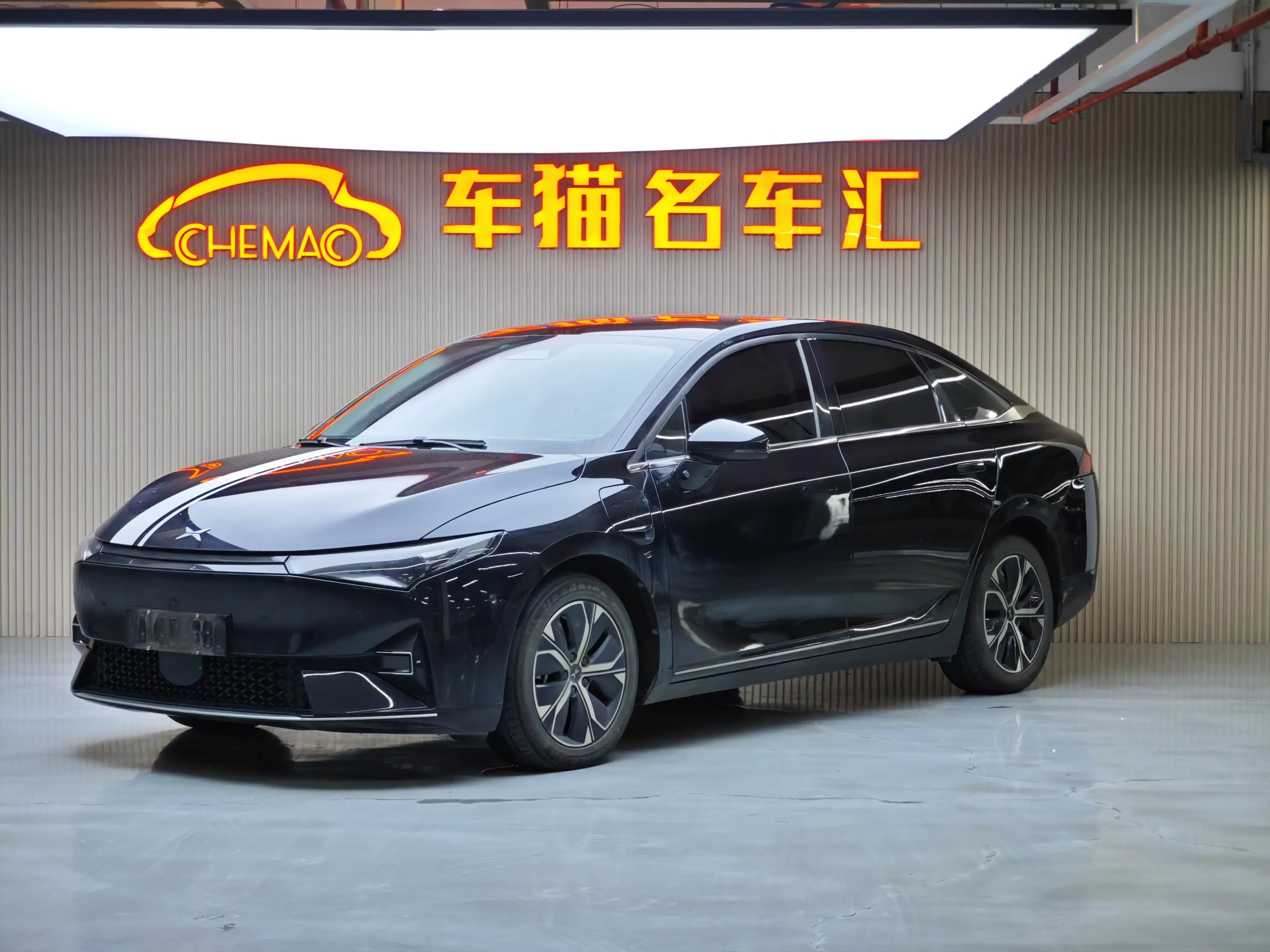 XPeng P5
