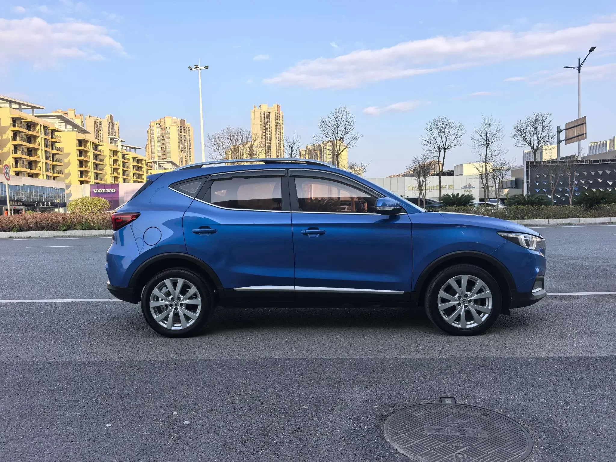 MG ZS