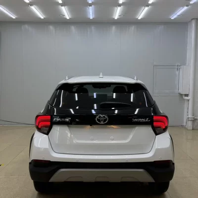 Toyota Yaris L