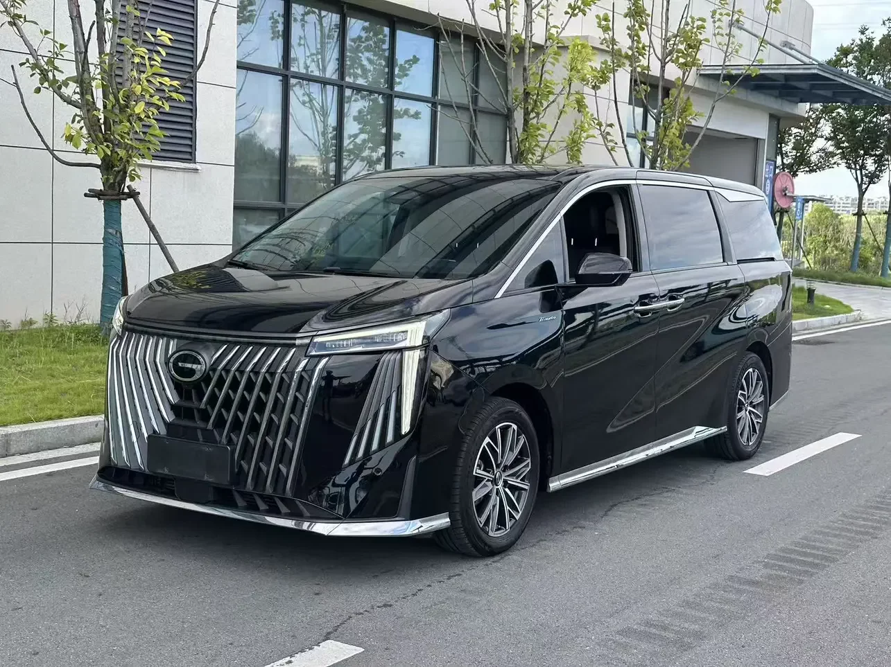 GAC Trumpchi M8