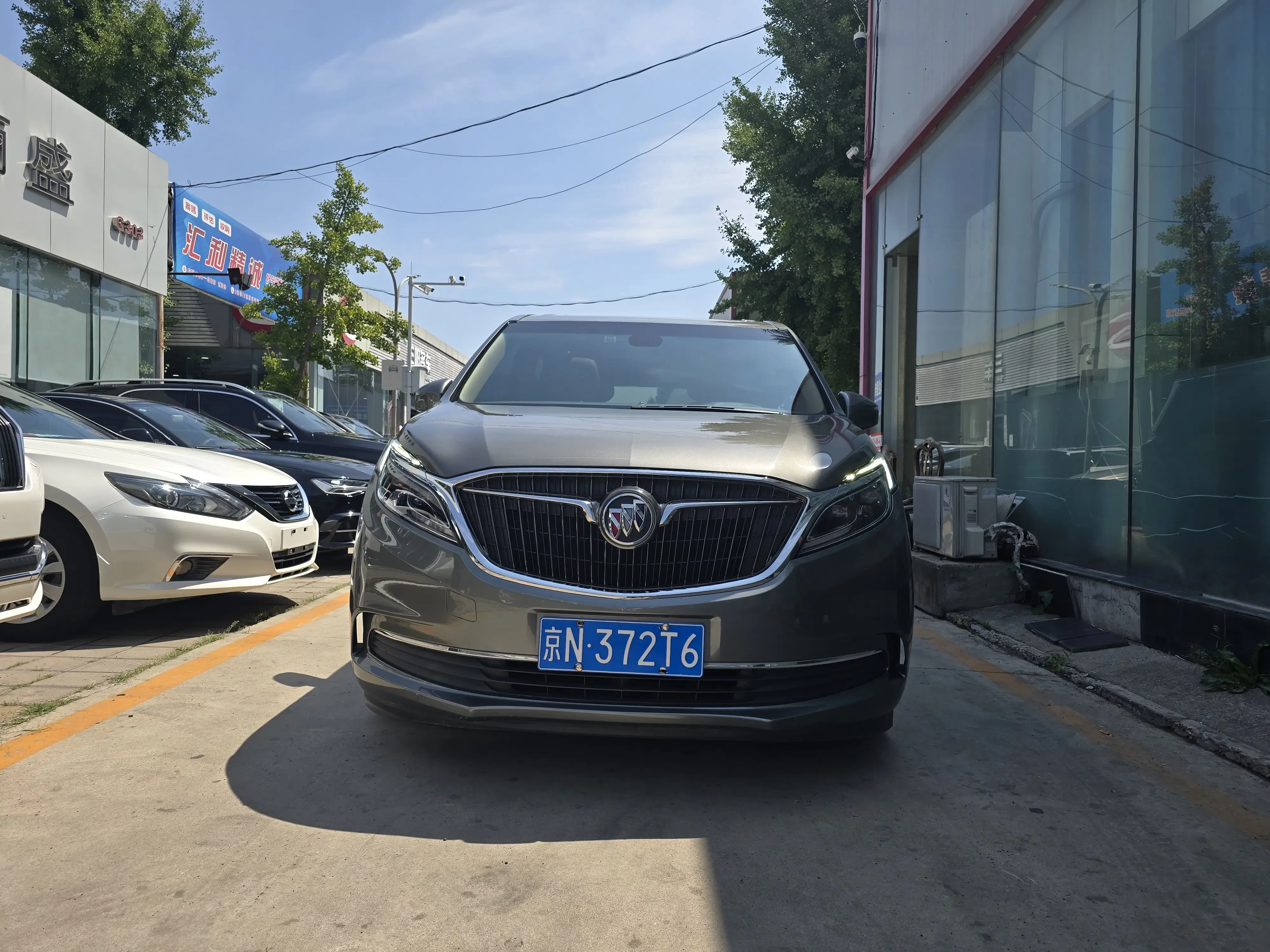 Buick GL8