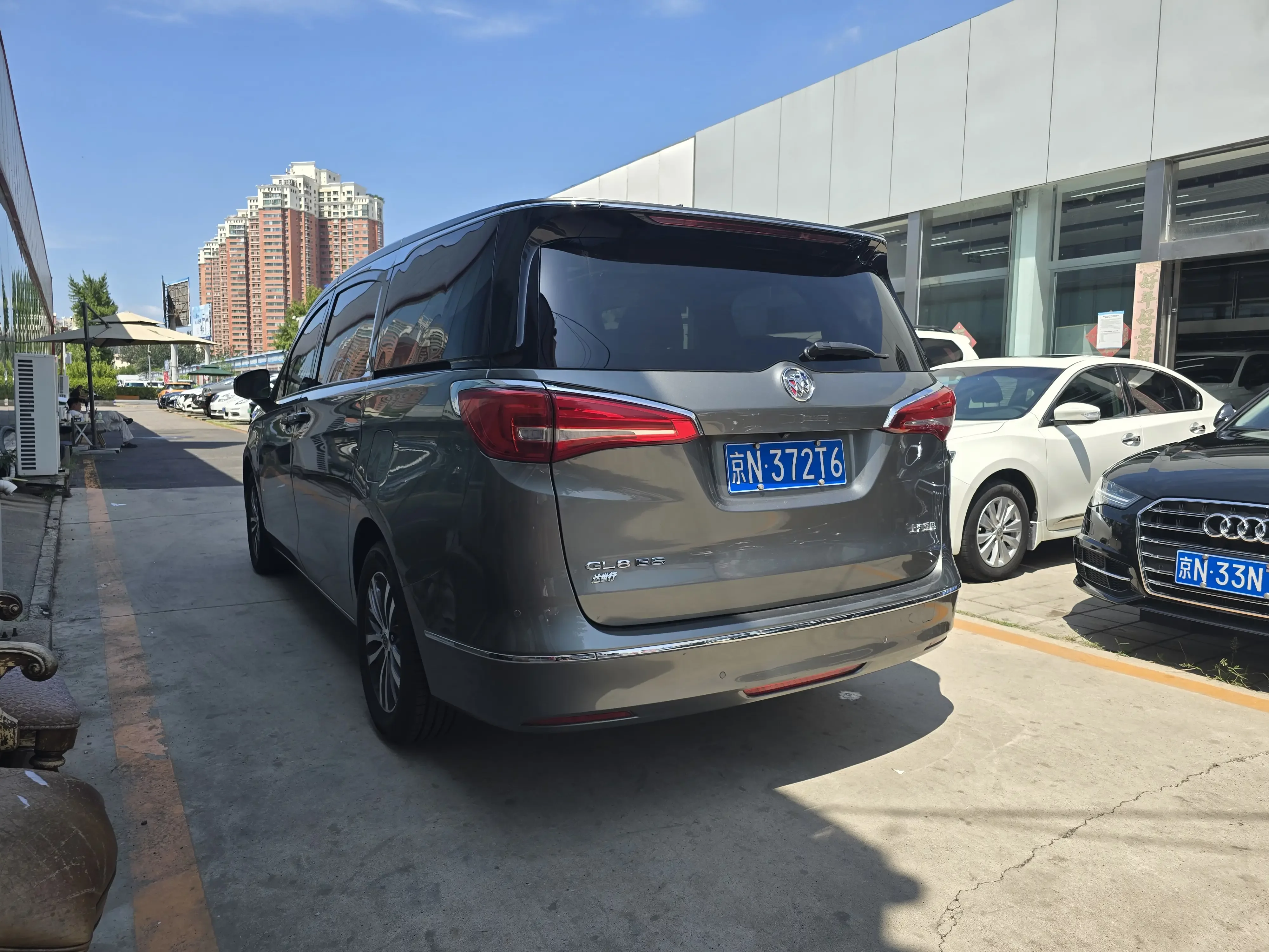 Buick GL8