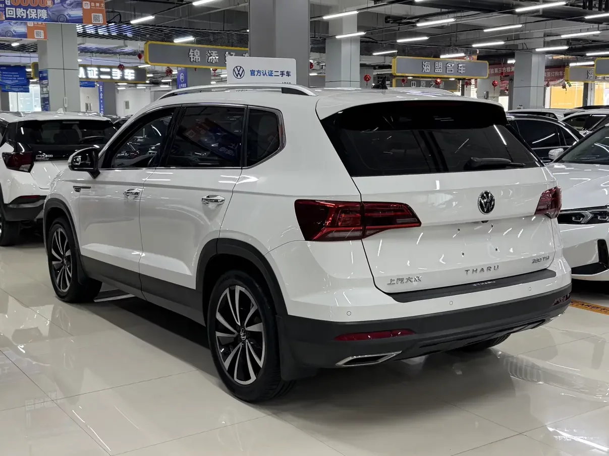 Volkswagen Tharu