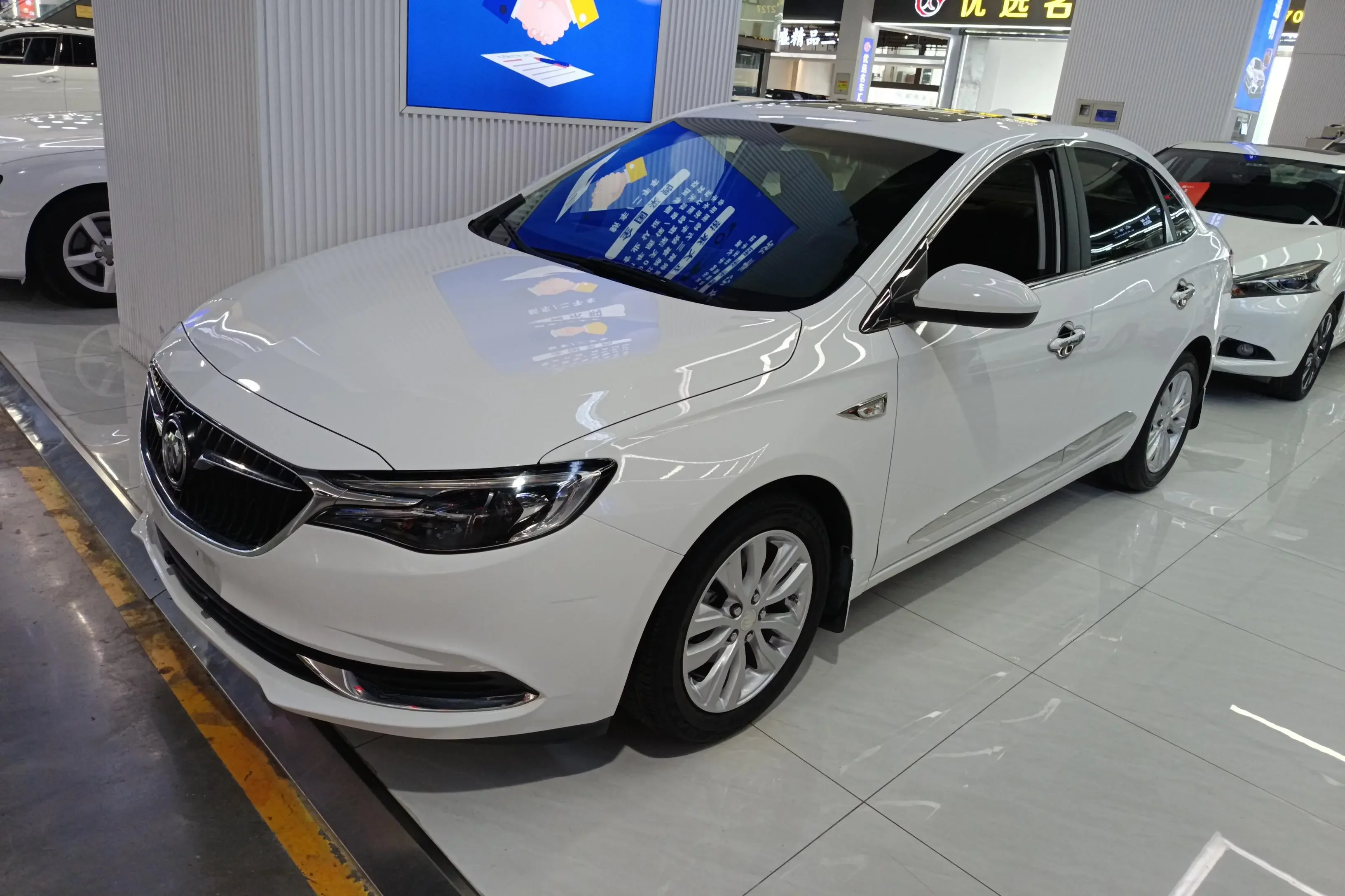 Buick Yinglang