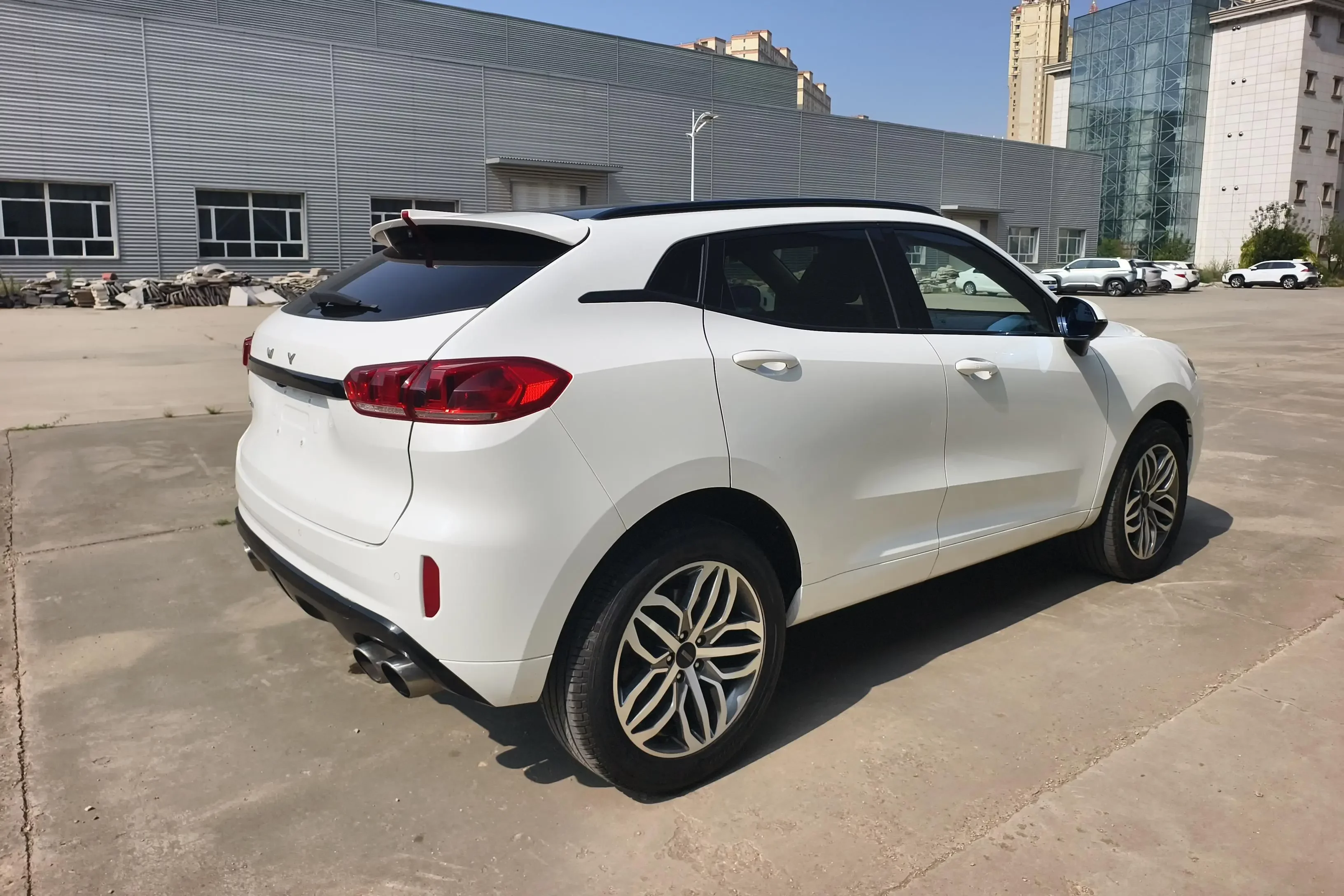 Wey Wei brand VV5