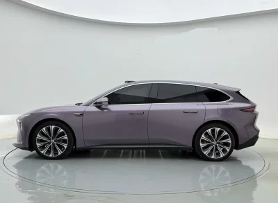 NIO ET5T