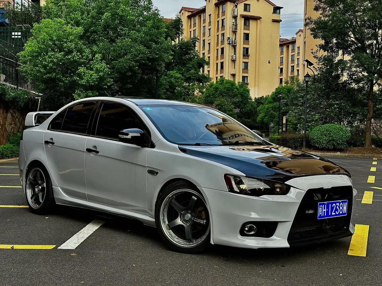 Mitsubishi Winged God