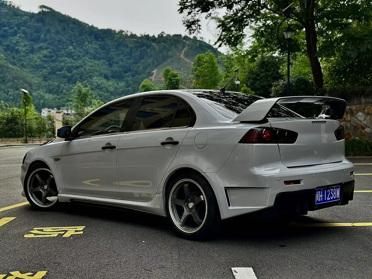 Mitsubishi Winged God