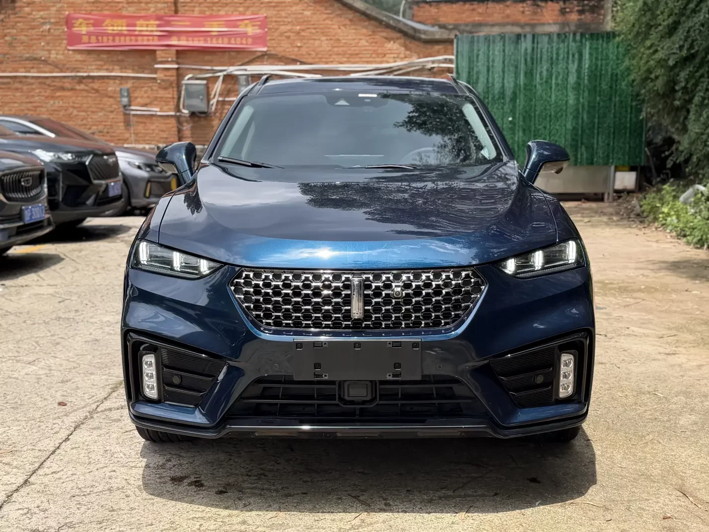 Wey Wei brand VV7