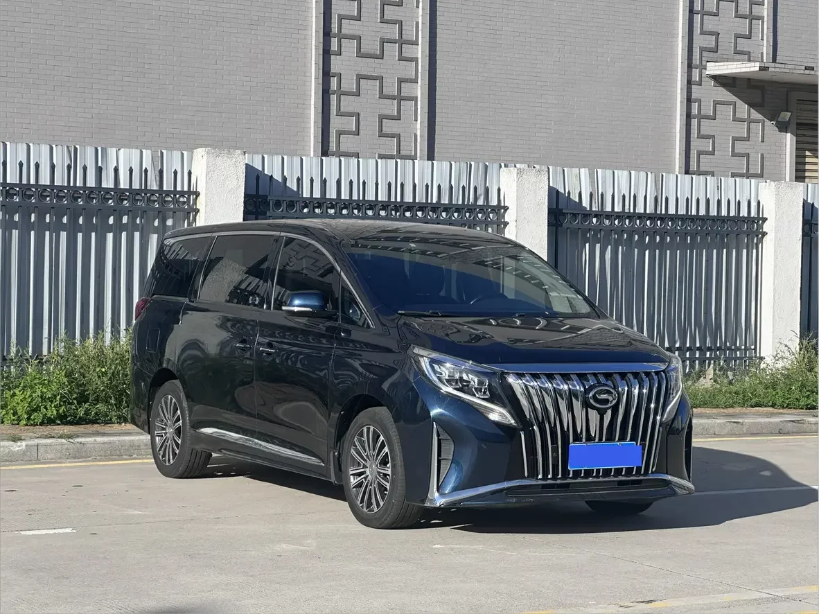 GAC Trumpchi M8
