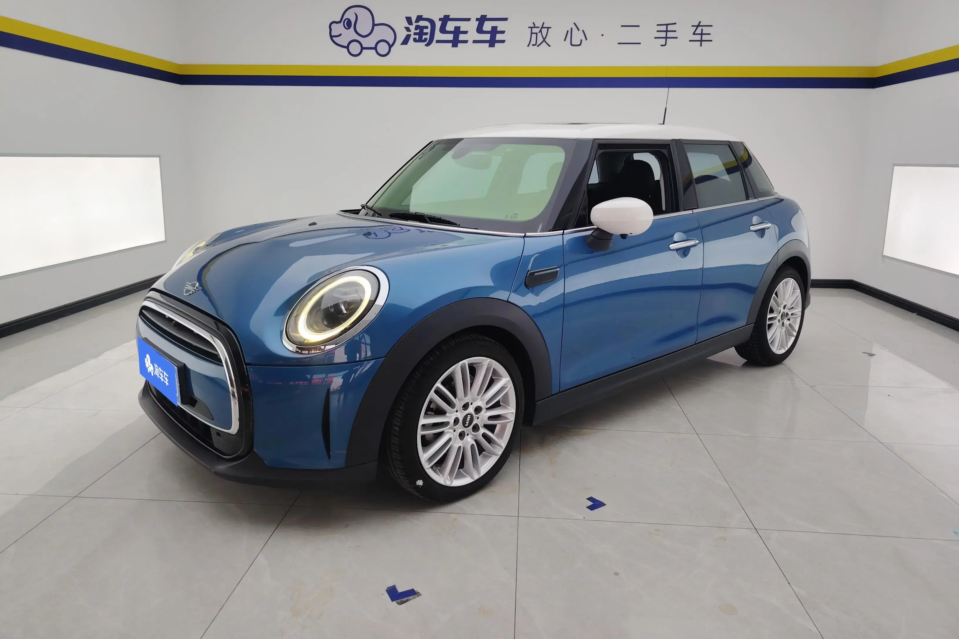 MINI MINI