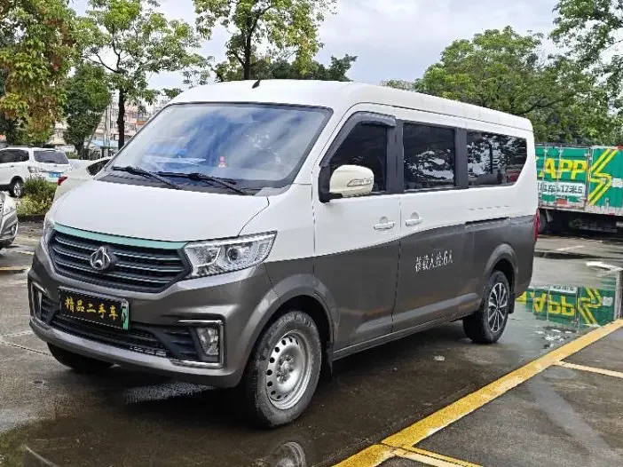 Changan Crossing Crossstar V5 EV