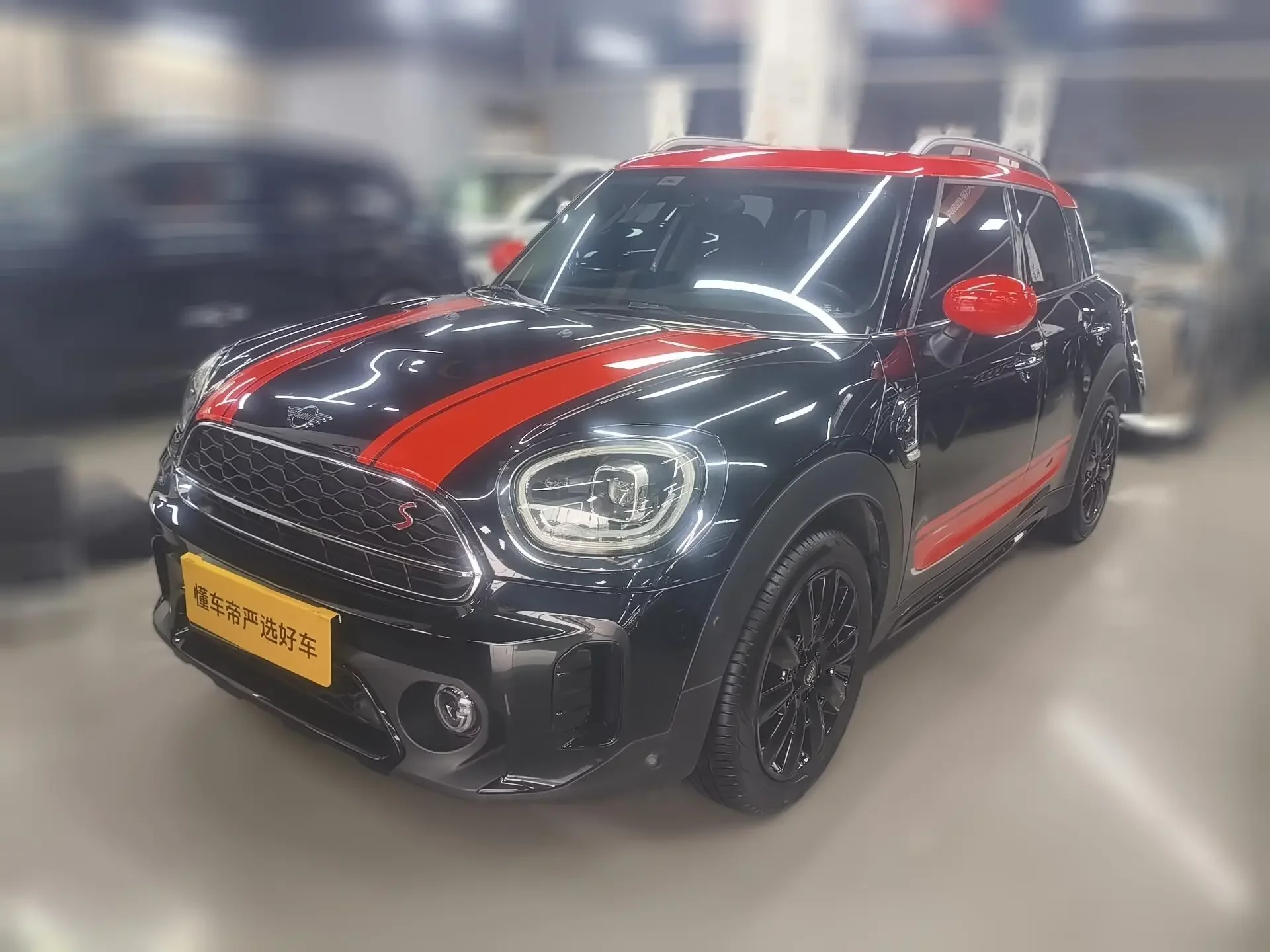 MINI COUNTRYMAN