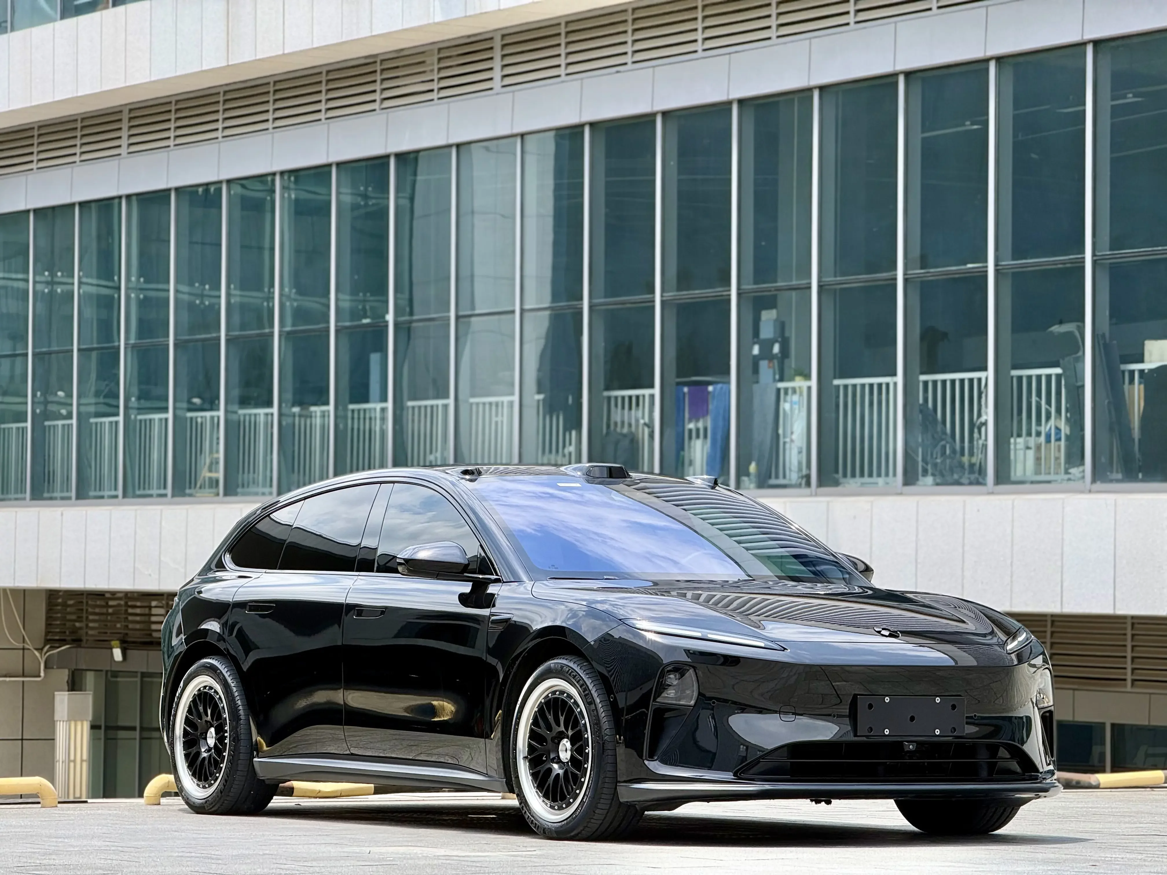 NIO ET5T