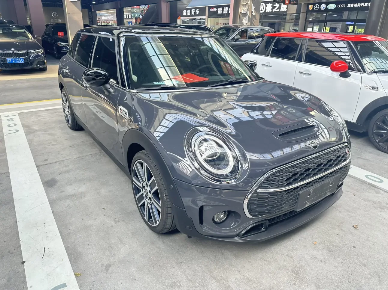 MINI CLUBMAN